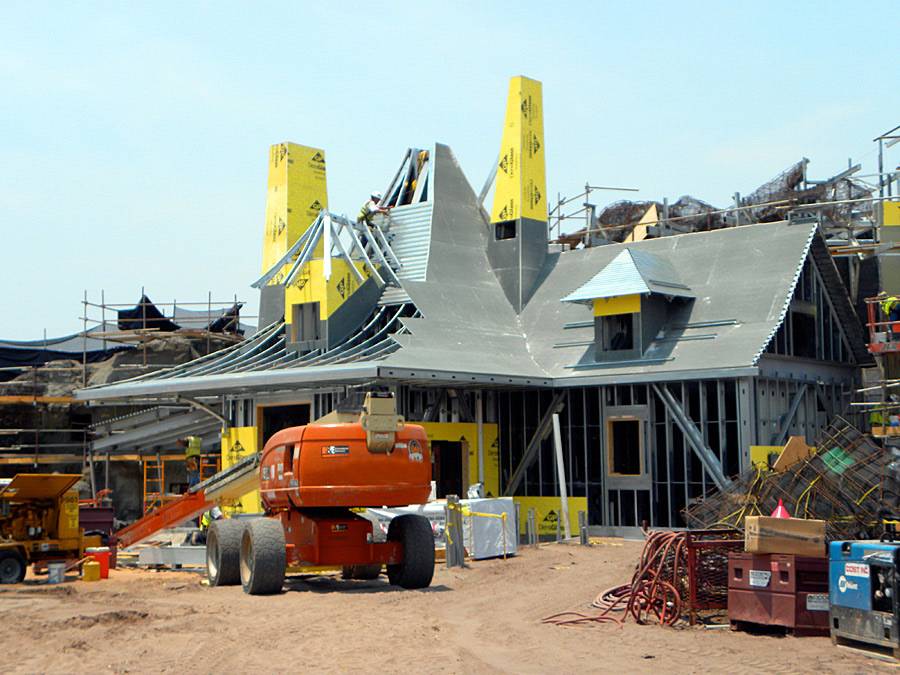 PHOTO - Behind the construction wall at 'Enchanted Tales with Belle'