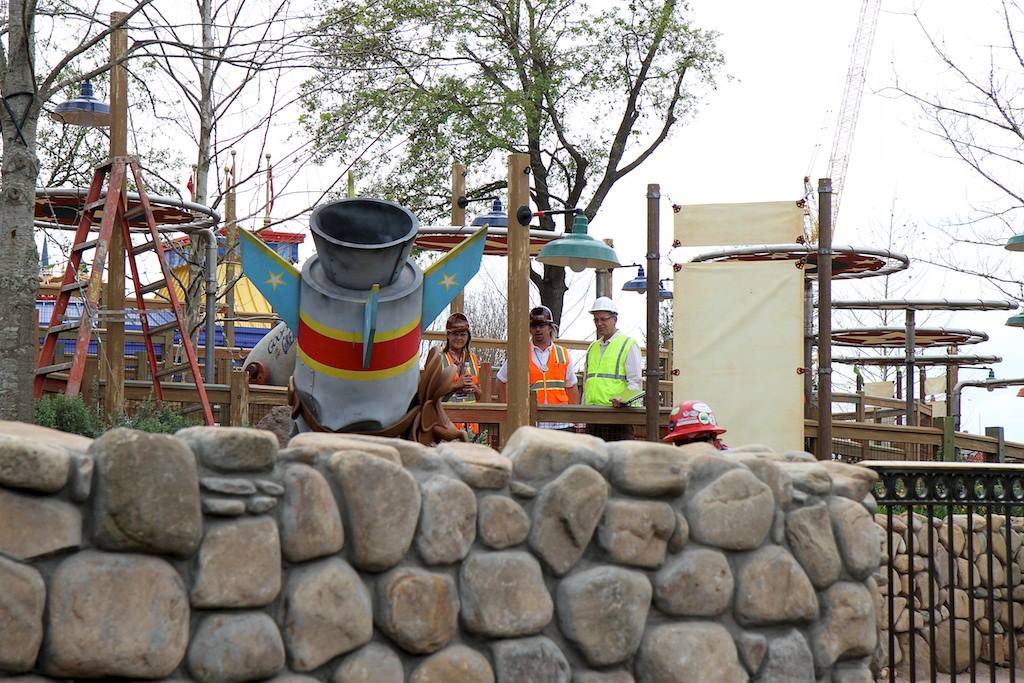 PHOTOS - Construction walls down at the Fantasyland station giving a glimpse of Storybook Circus