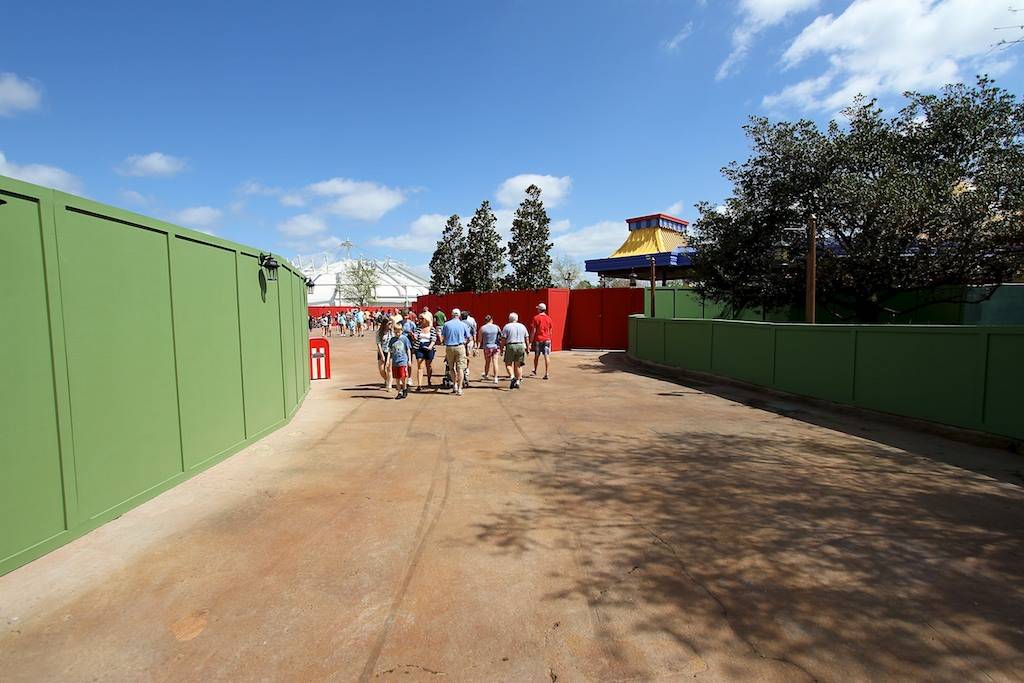 The entrance to Storybook Circus from the walkway by Teacups