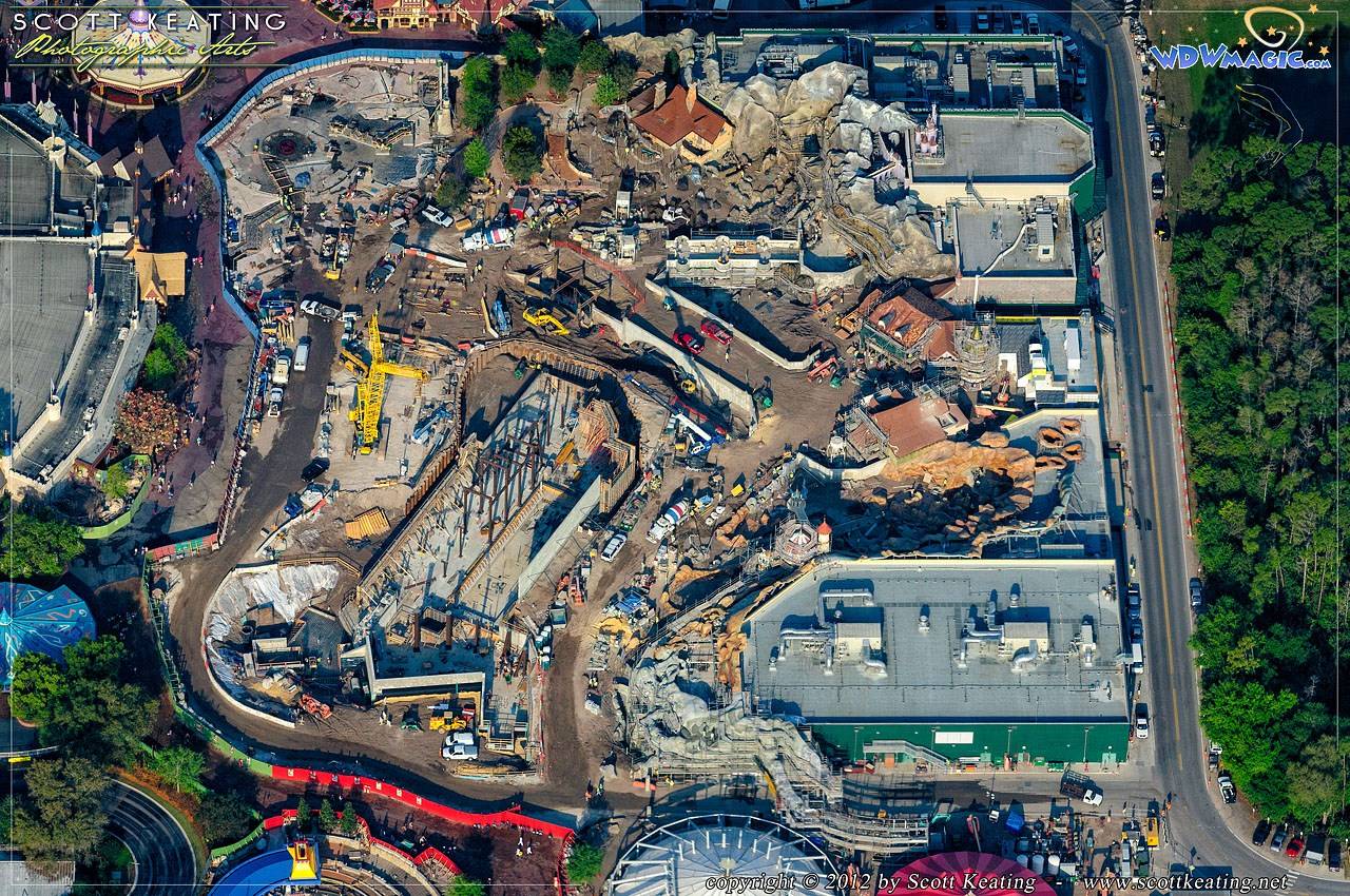 PHOTOS - Aerial view of the Fantasyland construction site - coaster steel is rising