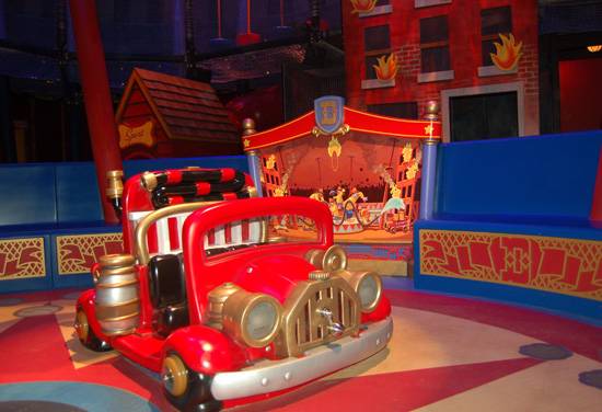 PHOTOS - Inside the interactive indoor queue set to open in July at Dumbo