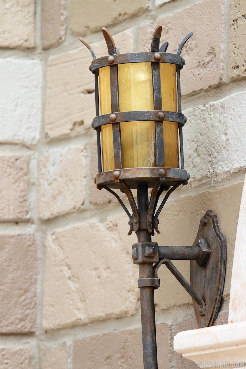 castle wall sconce