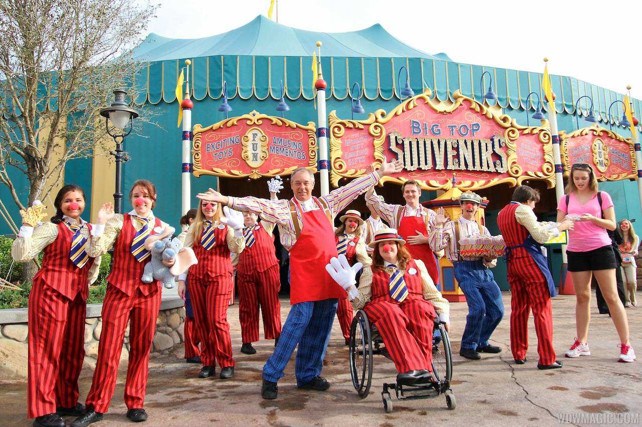 Big Top Souvenirs opening day - Cast Member welcome