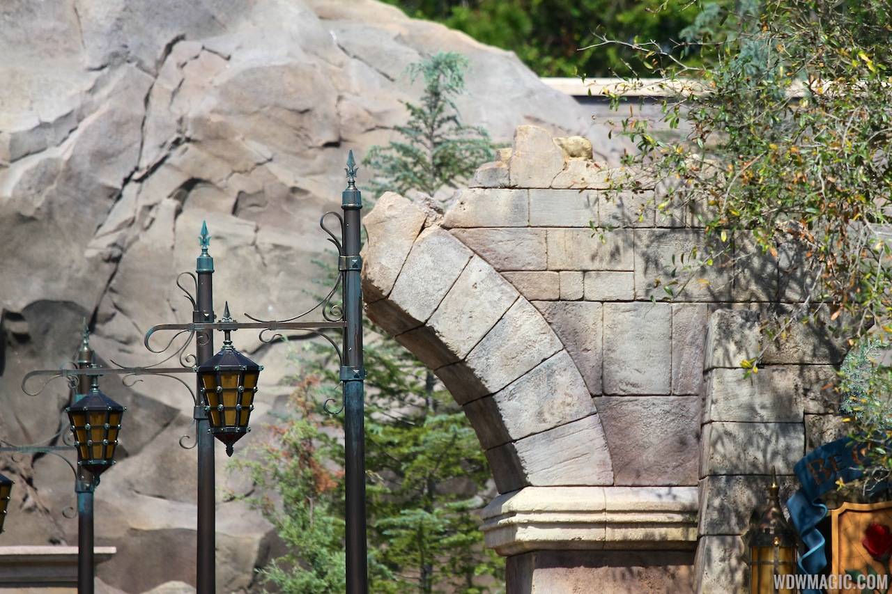 New Fantasyland Enchanted Forest - details around the entrance to Be Our Guest Restaurant