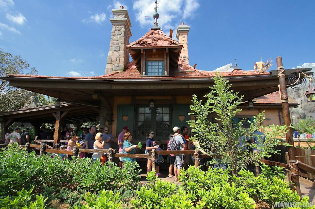New Fantasyland Enchanted Forest - Enchanted Tales with Belle Maurices Cottage