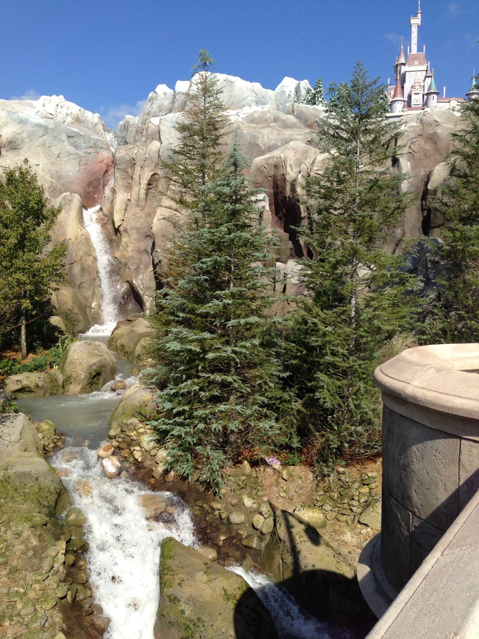 PHOTOS - Fantasyland now in soft opening LIVE UPDATES