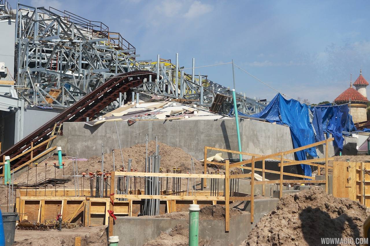 PHOTOS - Latest Seven Dwarfs Mine Train coaster construction pictures