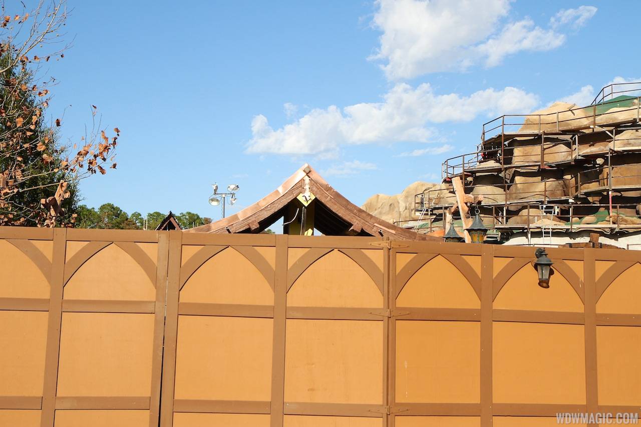 PHOTOS - Latest look at the Seven Dwarfs Mine Train construction in New Fantasyland