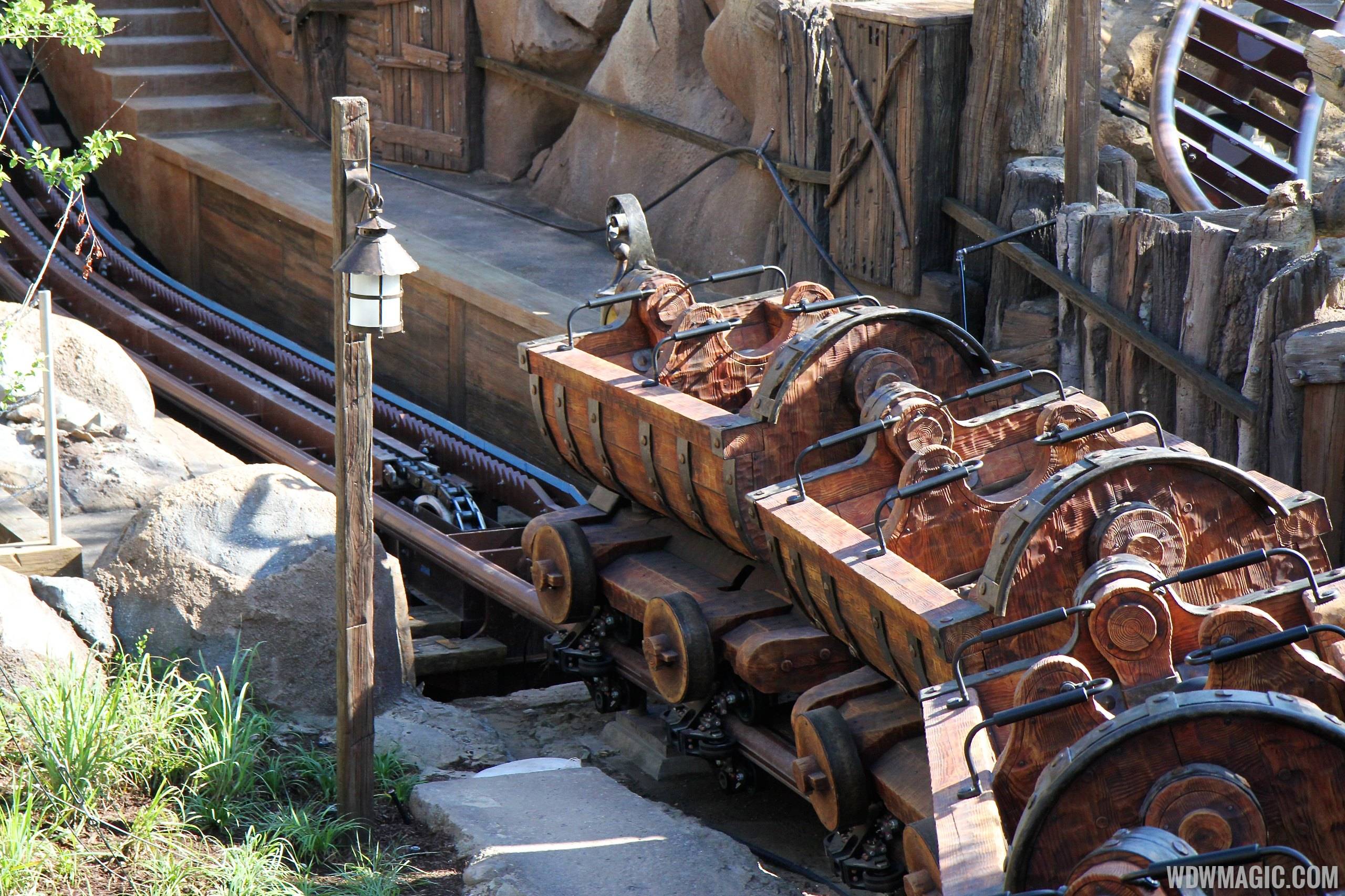 Train on the lift hill