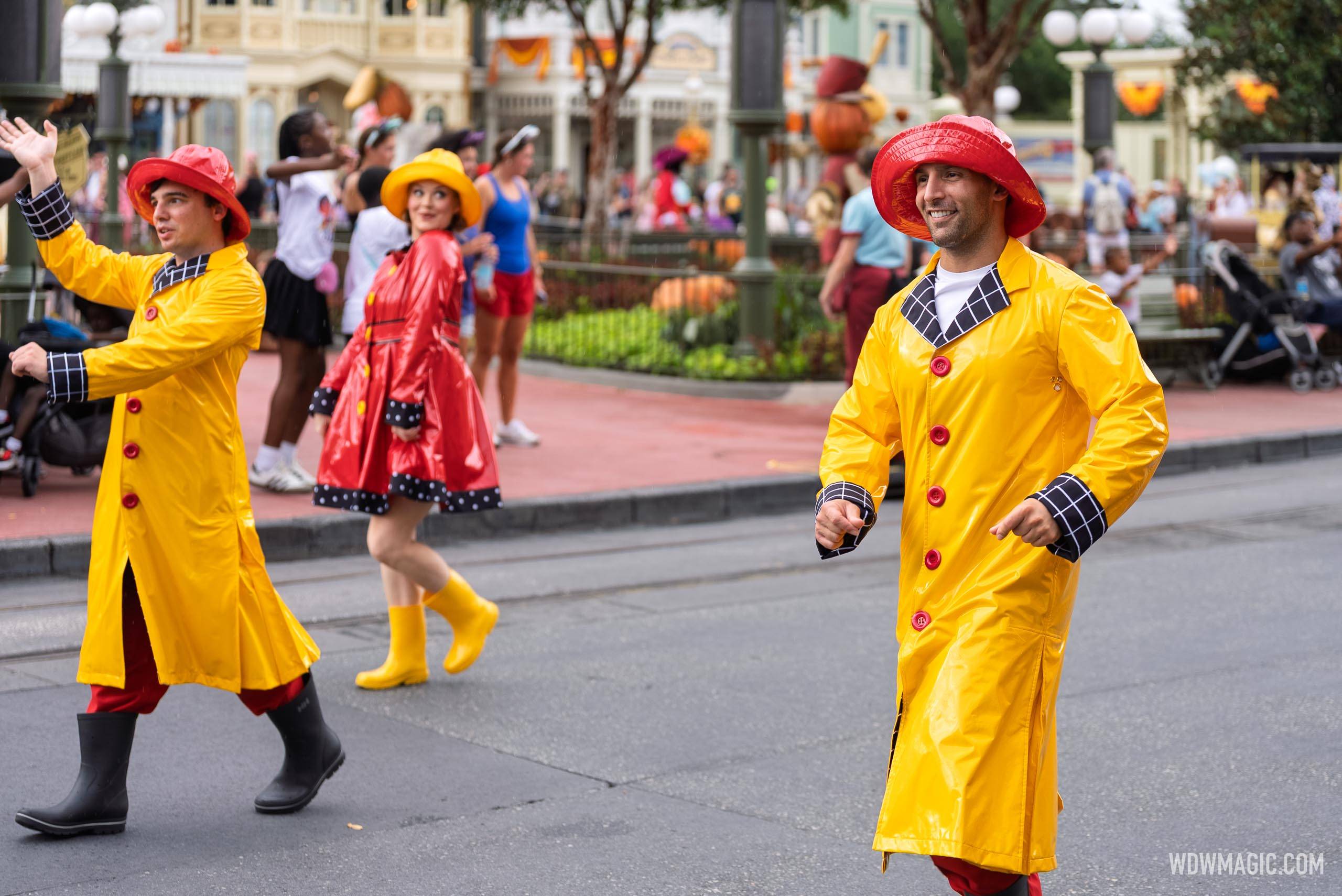 Magic Kingdom Rainy Day Cavalcade - photo 7 of 18