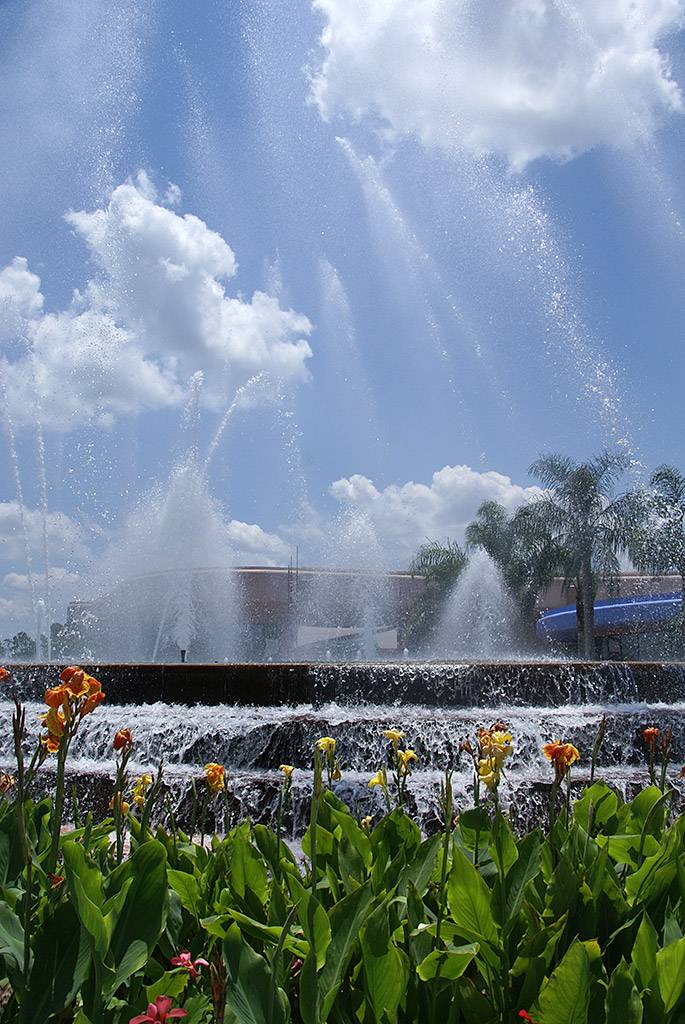Fountain of Nations has now reopened