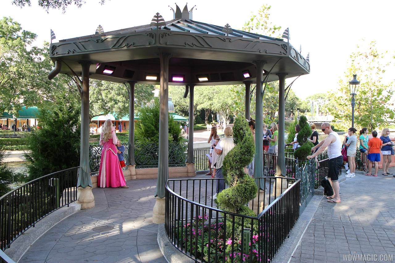 PHOTOS - New meet and greet gazebo opens at Epcot's France Pavilion