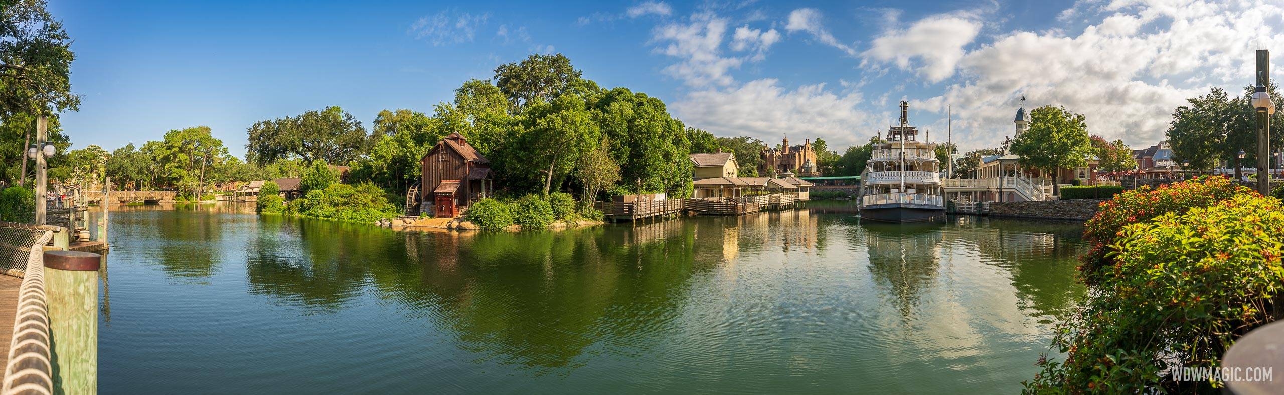 Rivers of America in Frontierland