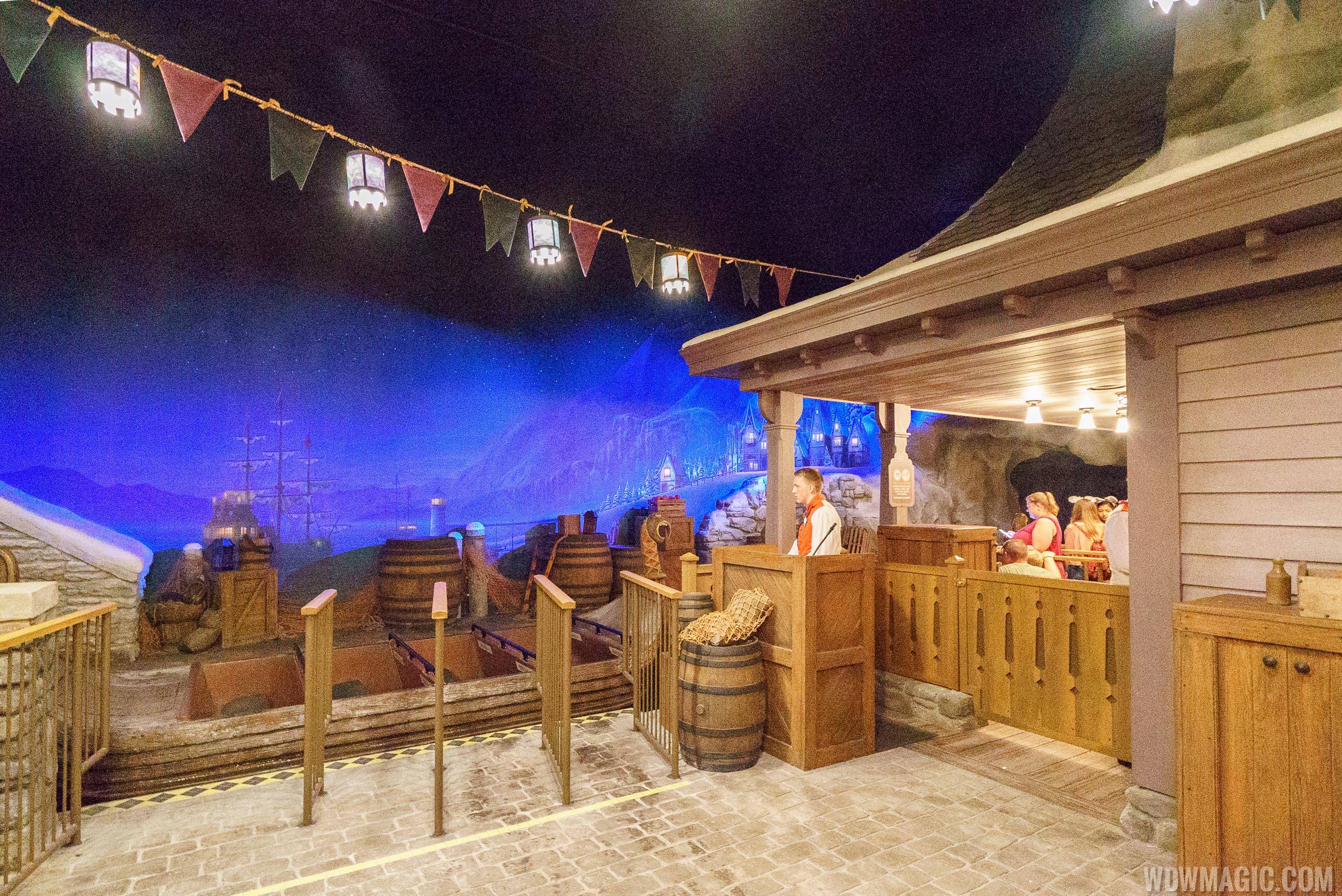 Loading area at Frozen Ever After