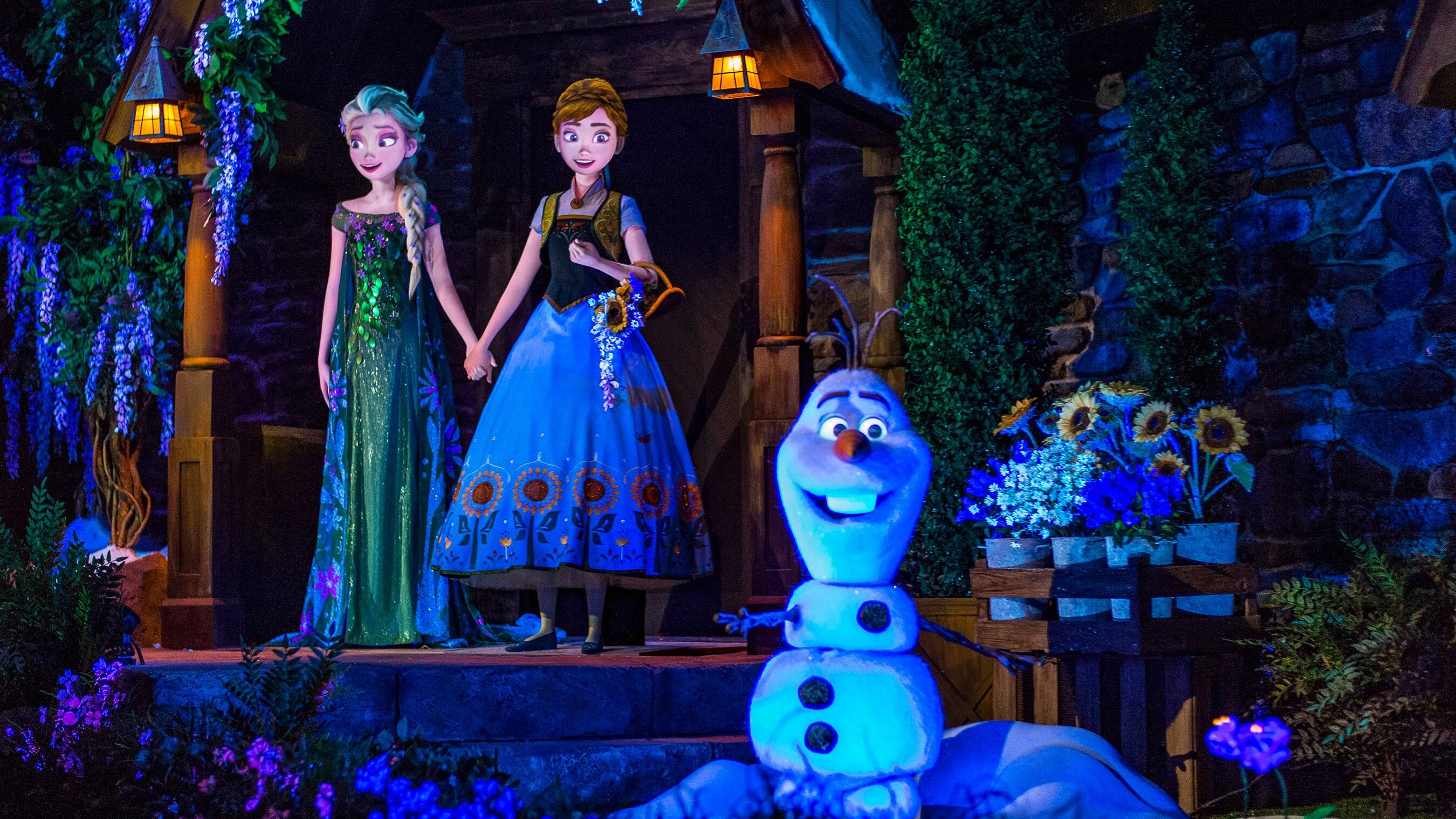 Reservations now open for new Frozen Ever After Sparkling Dessert Party