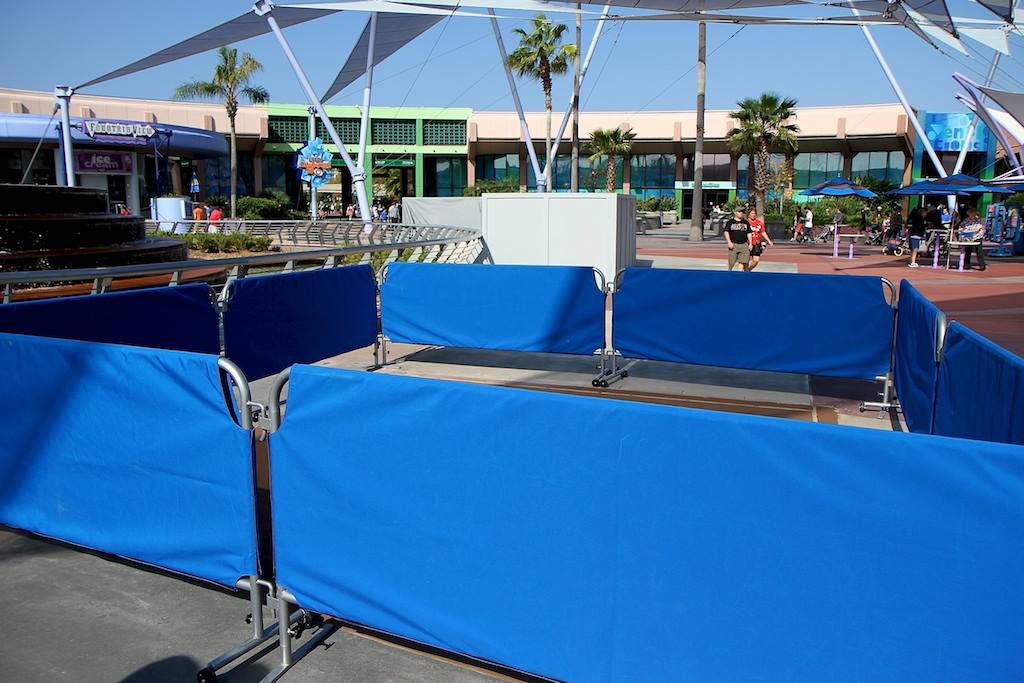PHOTOS - Innoventions Plaza repaving update