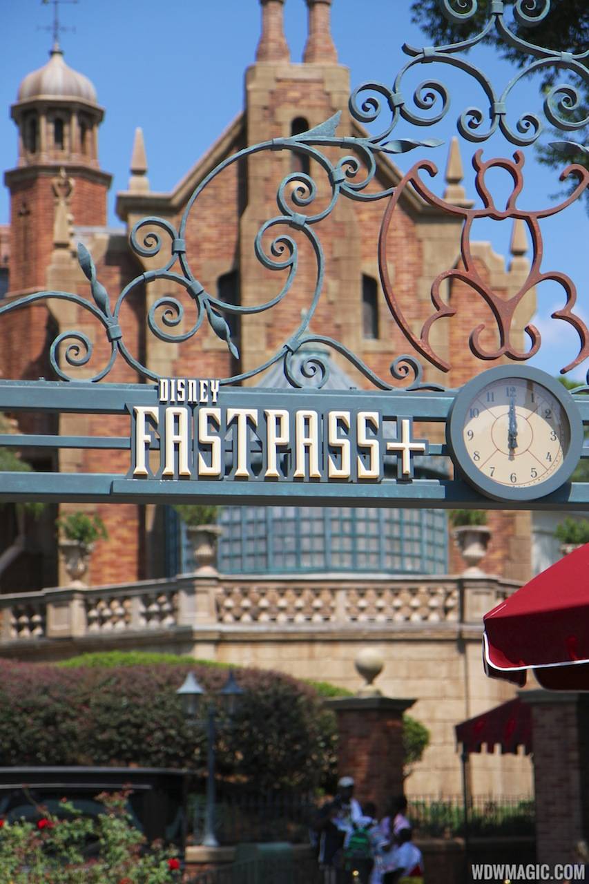 PHOTOS - New entrance signs installed for Standby and FastPass+ at the Haunted Mansion