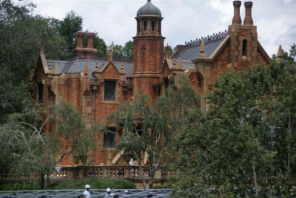 Latest Haunted Mansion refurbishment photos