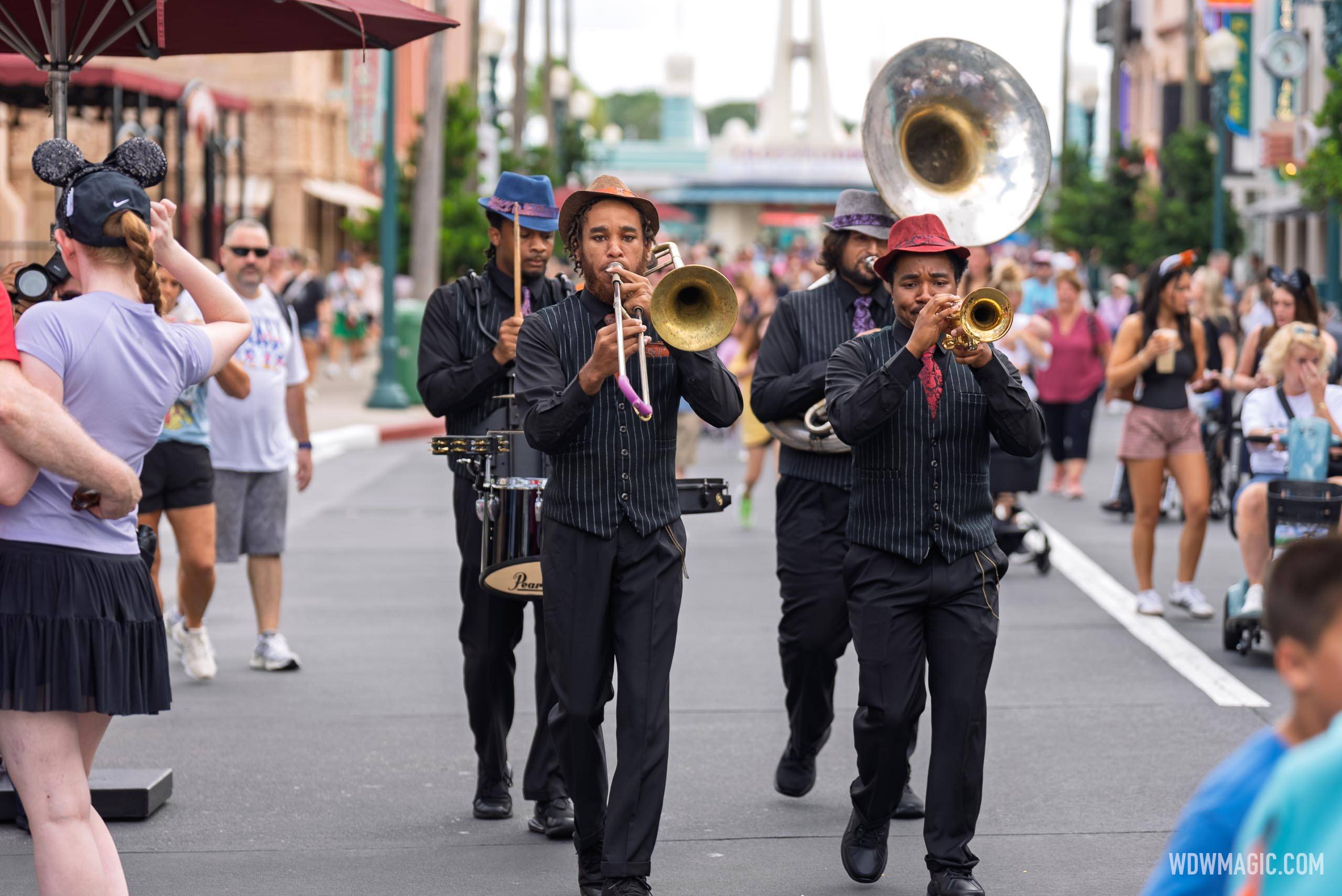 HollyGroove Swinging Band