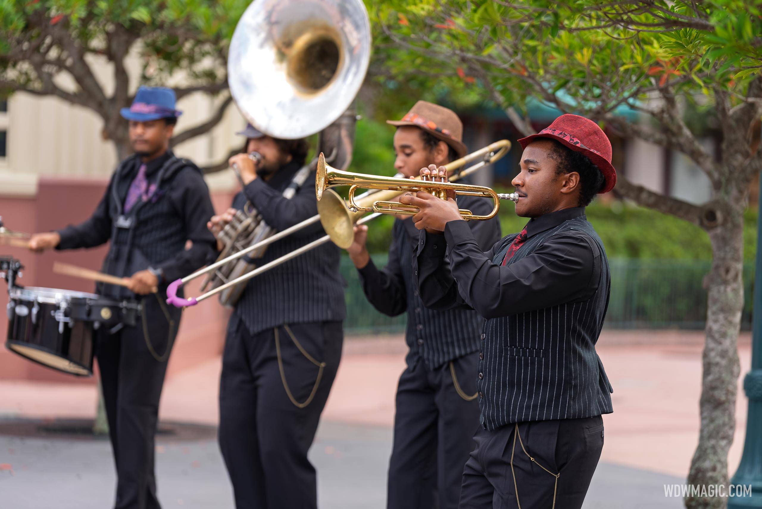 HollyGroove Swinging Band