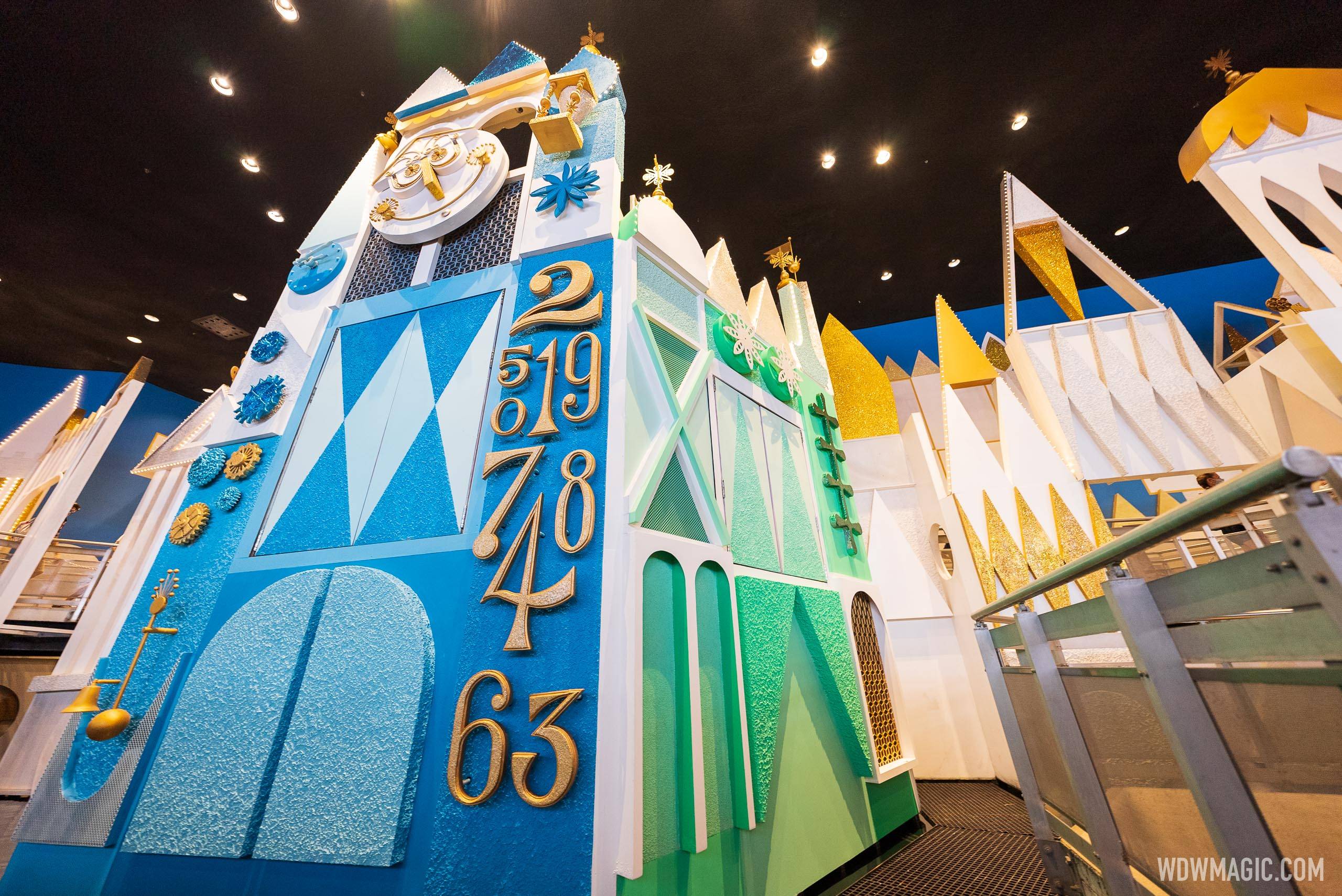 it's a small world new queue area colors - Summer 2021