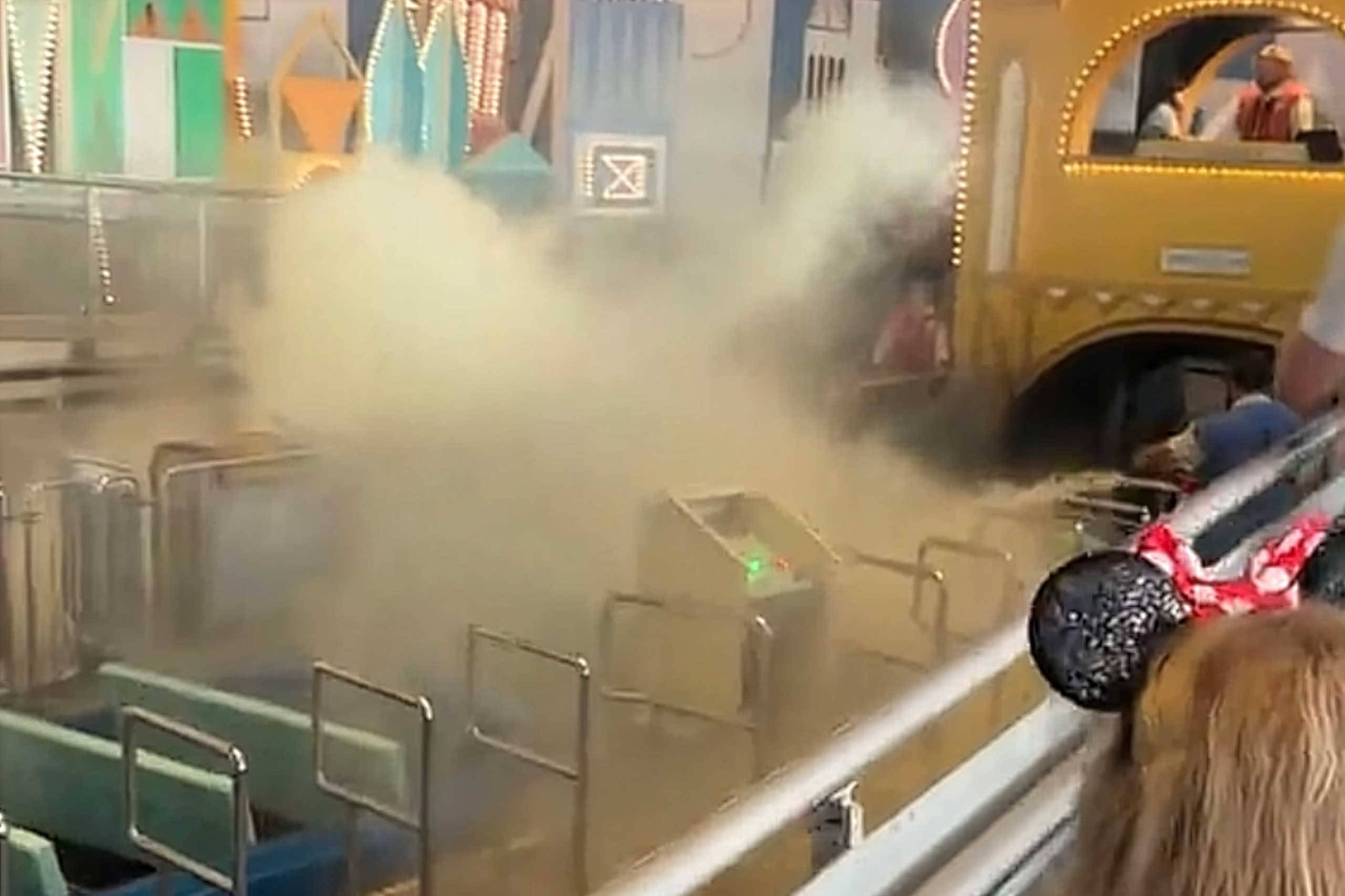 Fire Extinguisher Deployed at It's a Small World — July 1, 2026