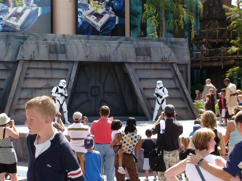 Star Tours Jedi Training Academy stage up and running