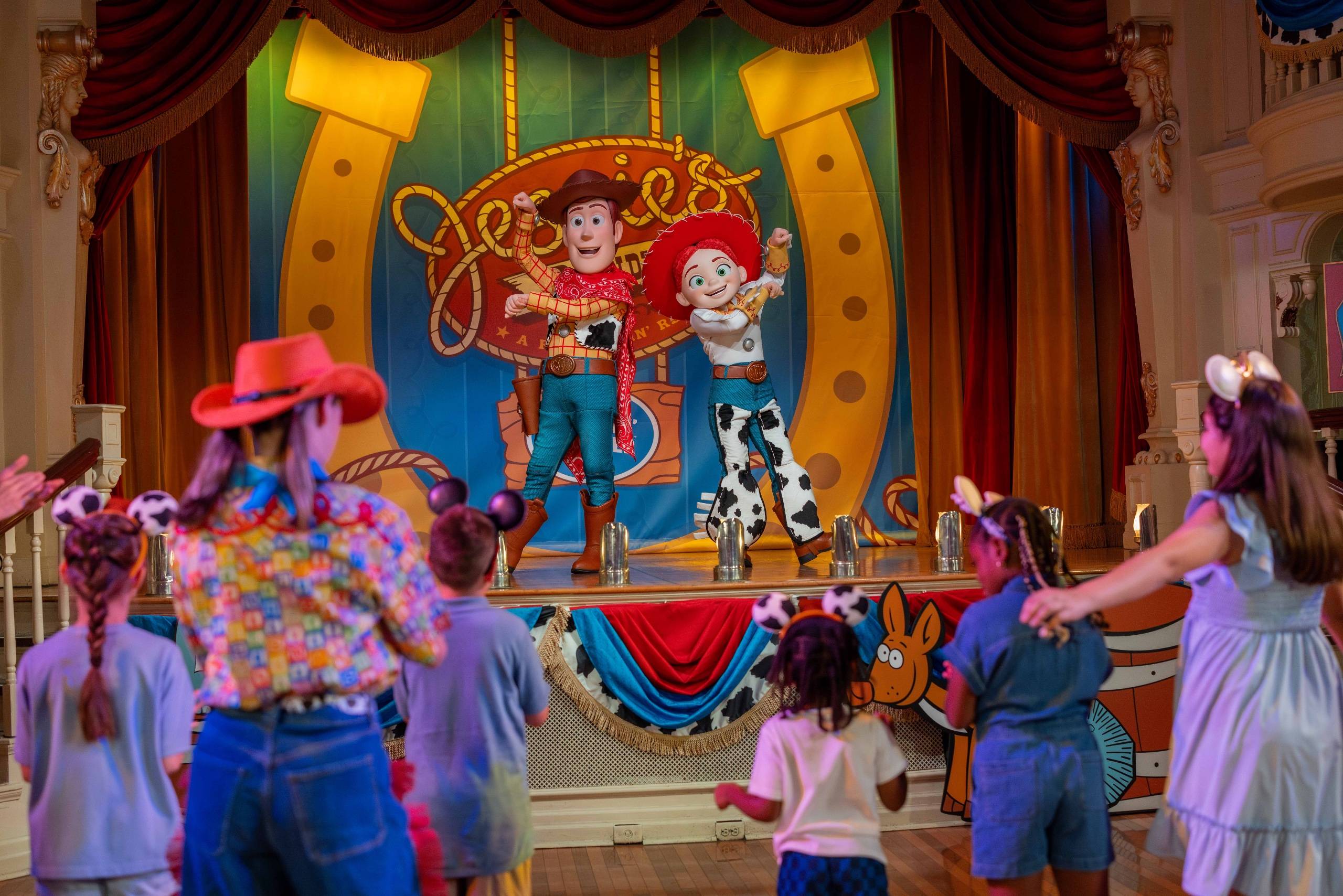 Jessie's Roundup: A Rip-Roarin' Revue overview