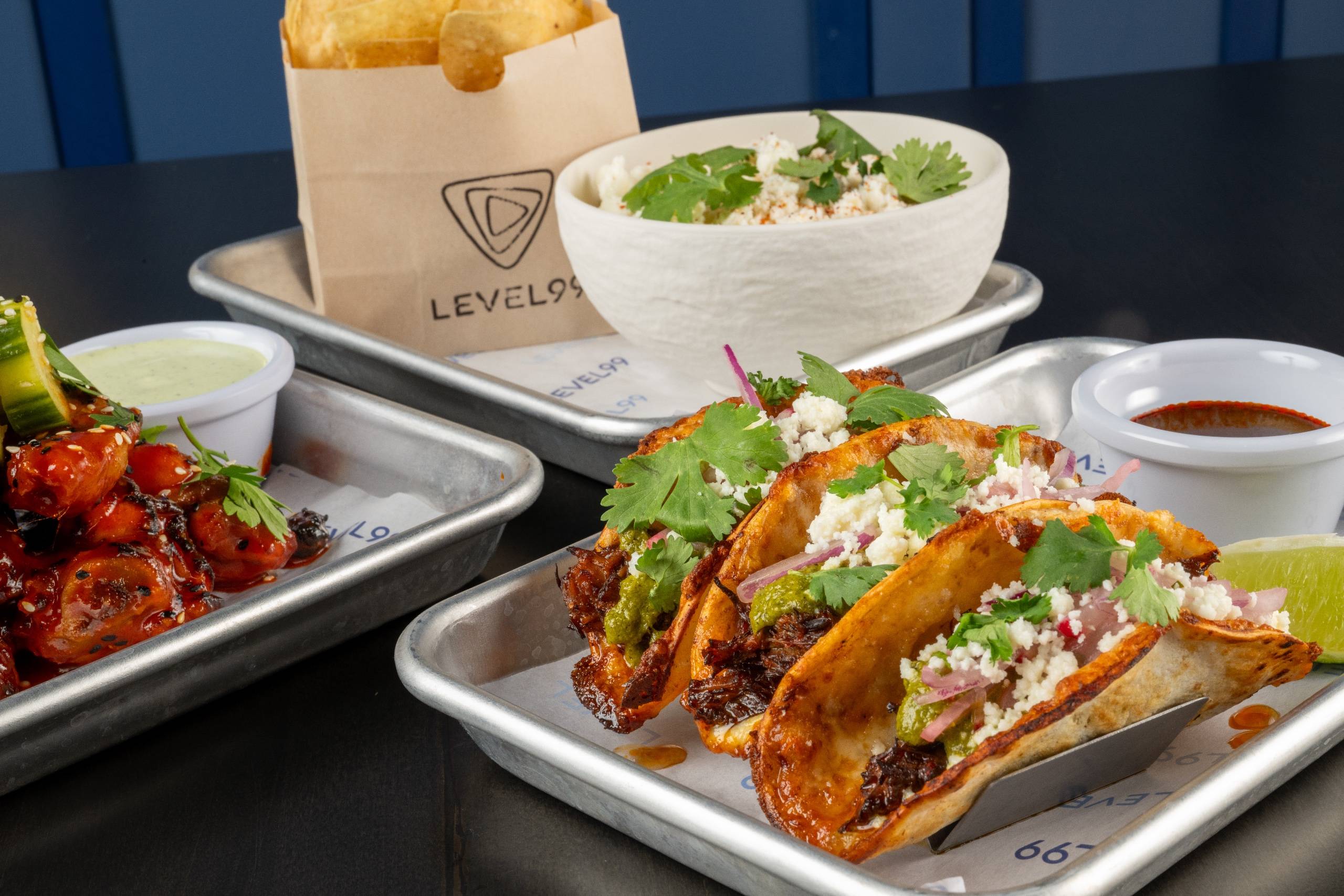 Tacos Wings Guac