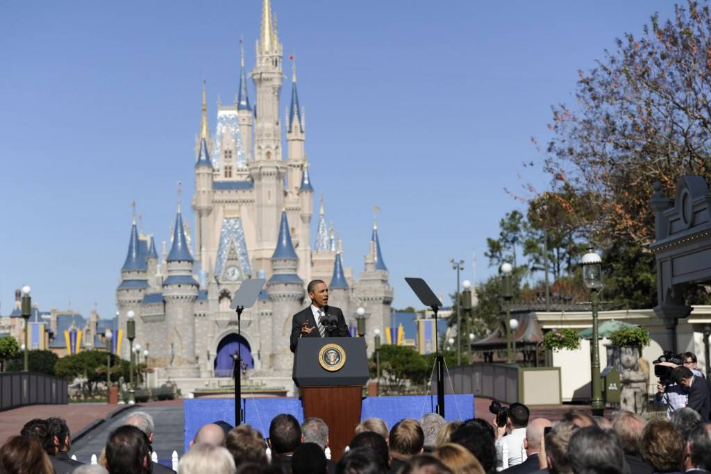 PHOTOS - President Obama visits the Magic Kingdom