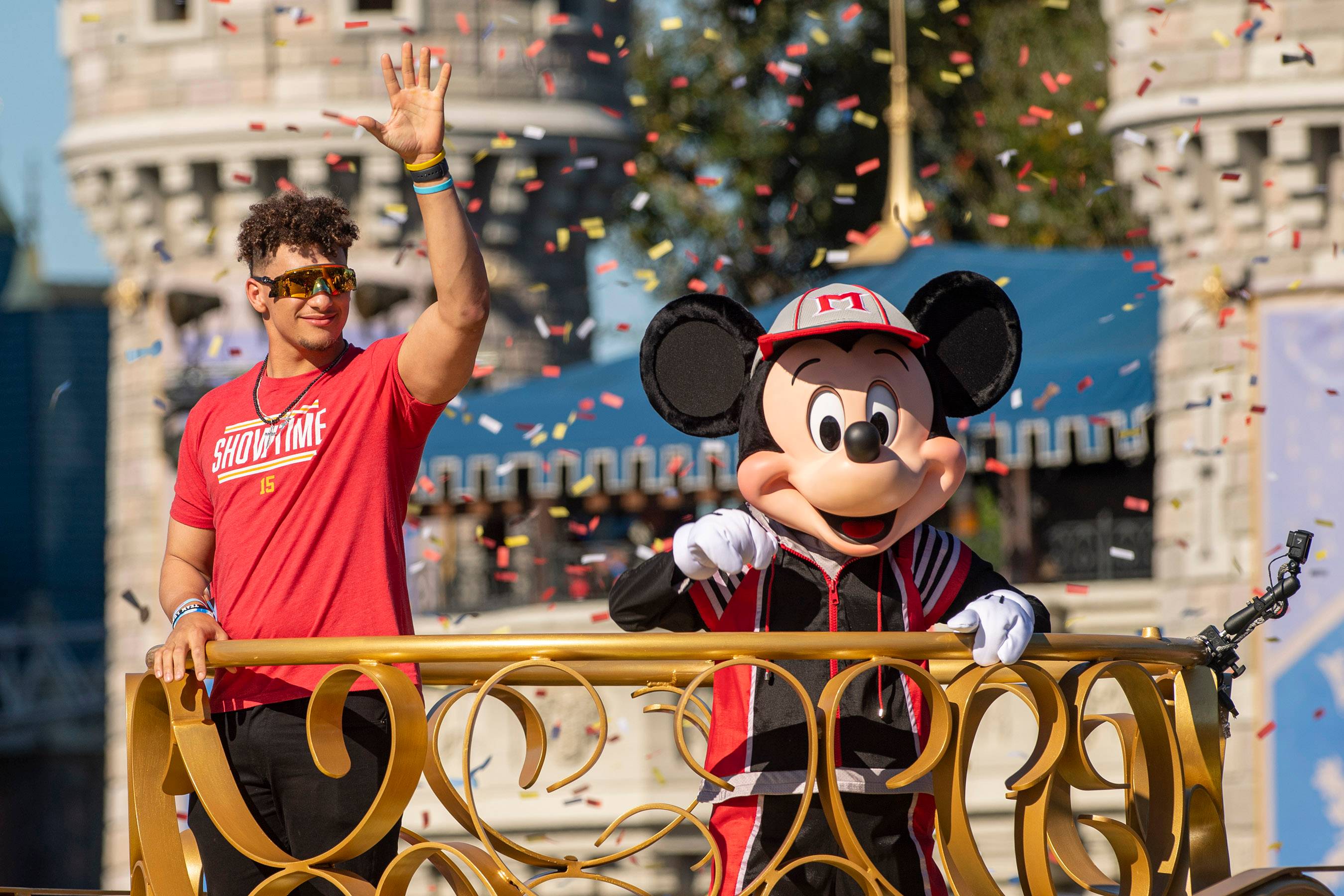 PHOTOS, VIDEO: Watch the Super Bowl LIV Celebration Parade with