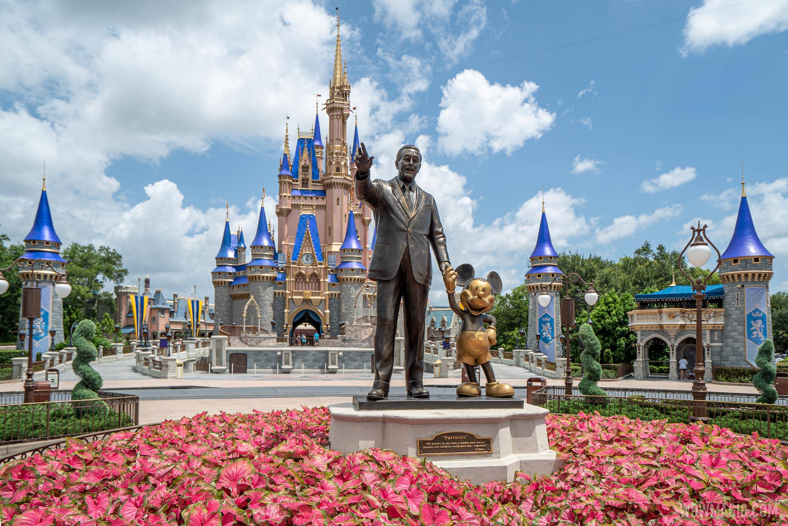 Walt and Mickey in the center of the Magic Kingdom hub prior to the start of the refurbishment