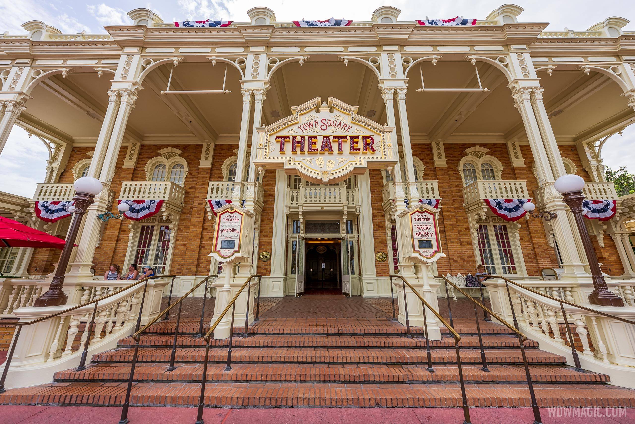 Town Square Theater decorated for July Fourth