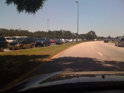 Cars lined up at the parking toll unable to enter.