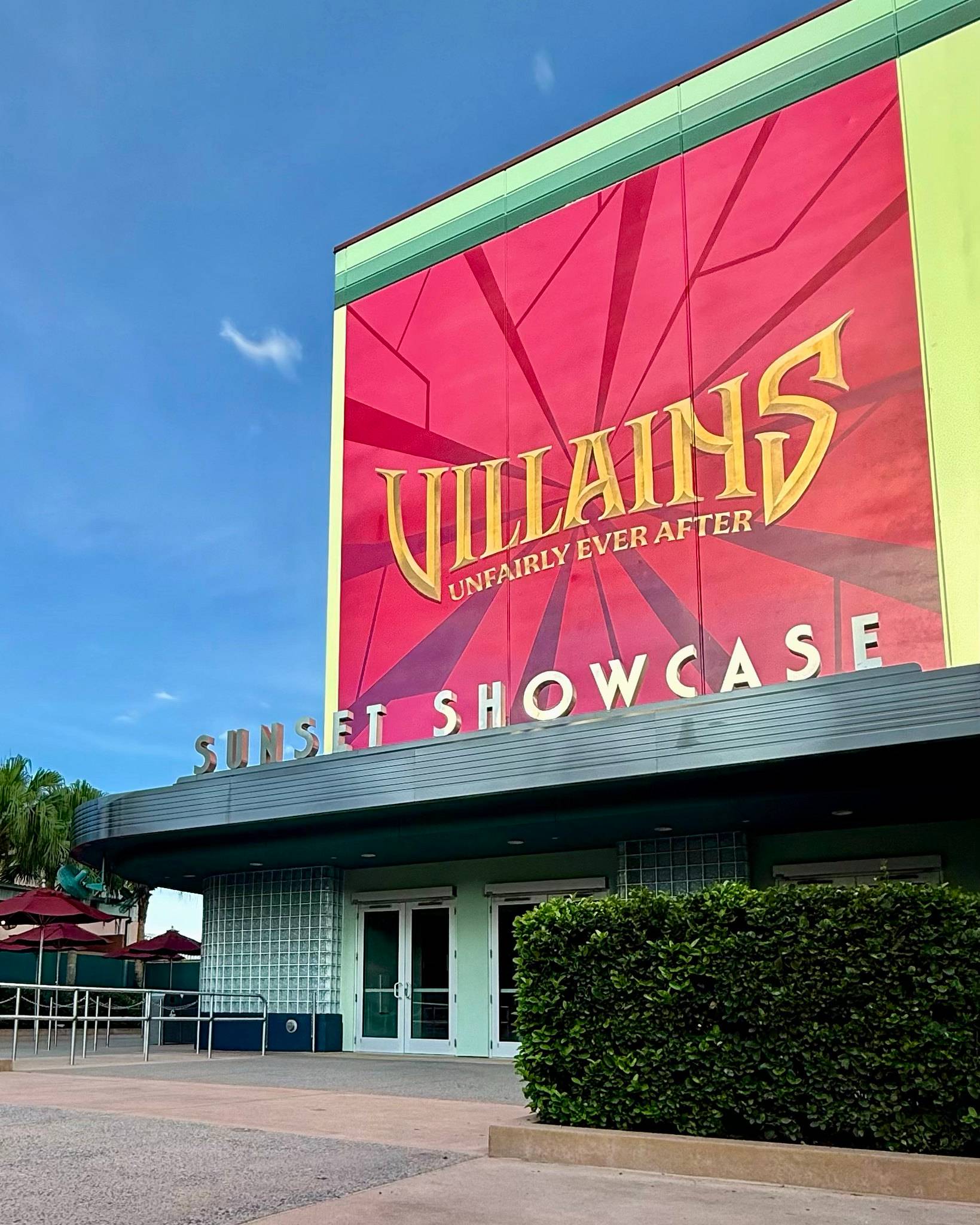 'Villains: Unfairly Ever After' Exterior Theming Complete at Disney's Hollywood Studios