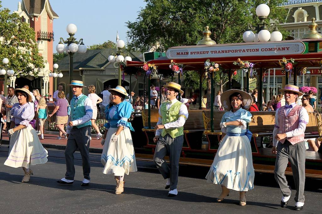 Main Street Trolley Show