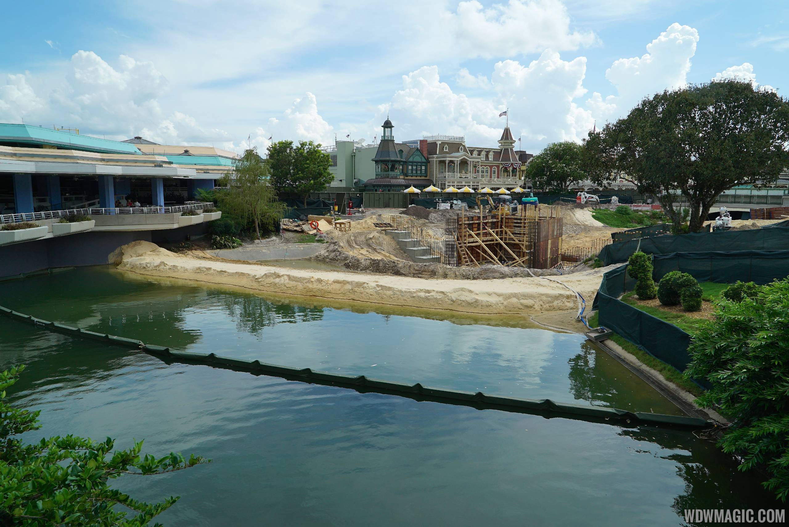 PHOTOS - Magic Kingdom hub redevelopment