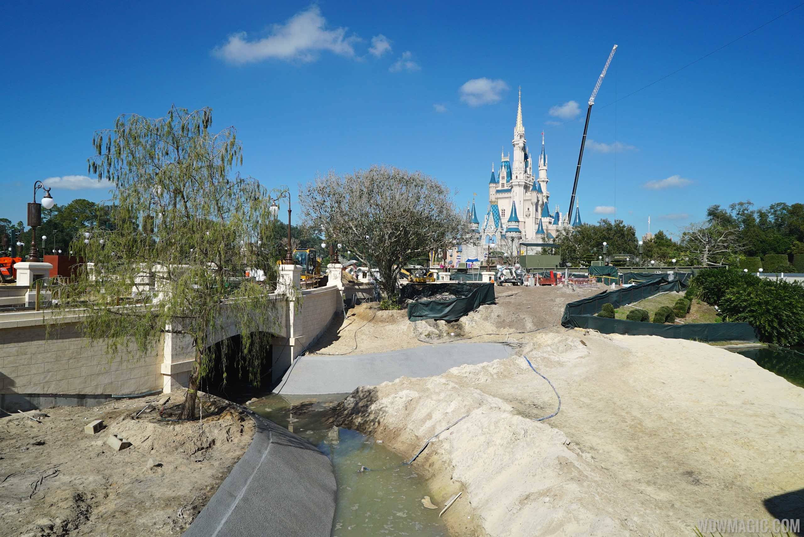 PHOTOS - Main Street Plaza Gardens construction update