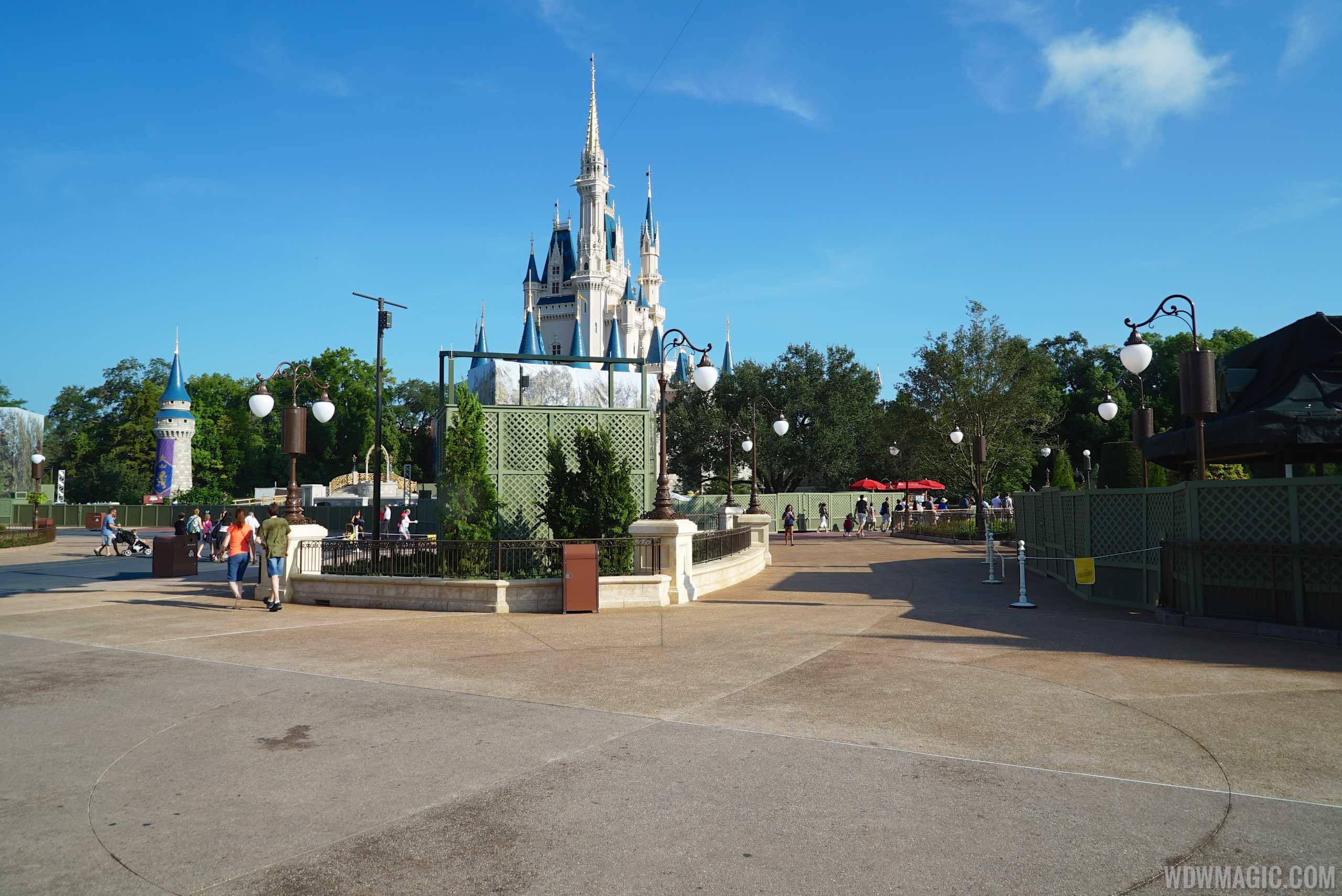 PHOTOS - New Rose Garden section of the Magic Kingdom hub walkway now open