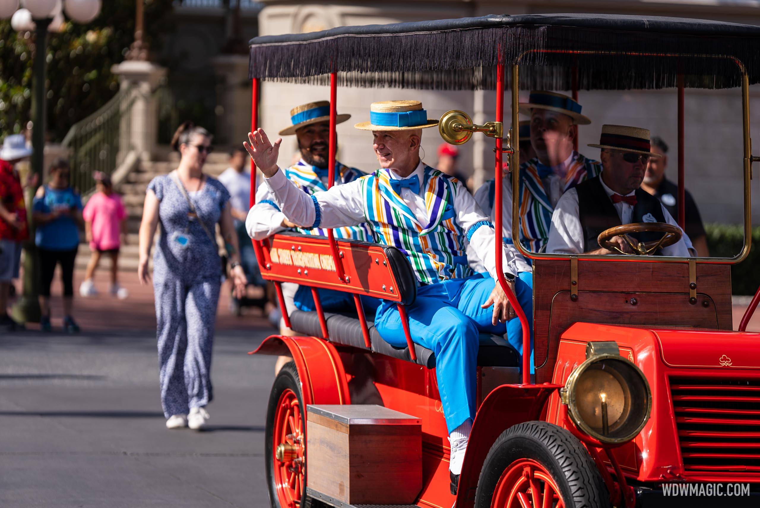 2024 Main Street, U.S.A costumes