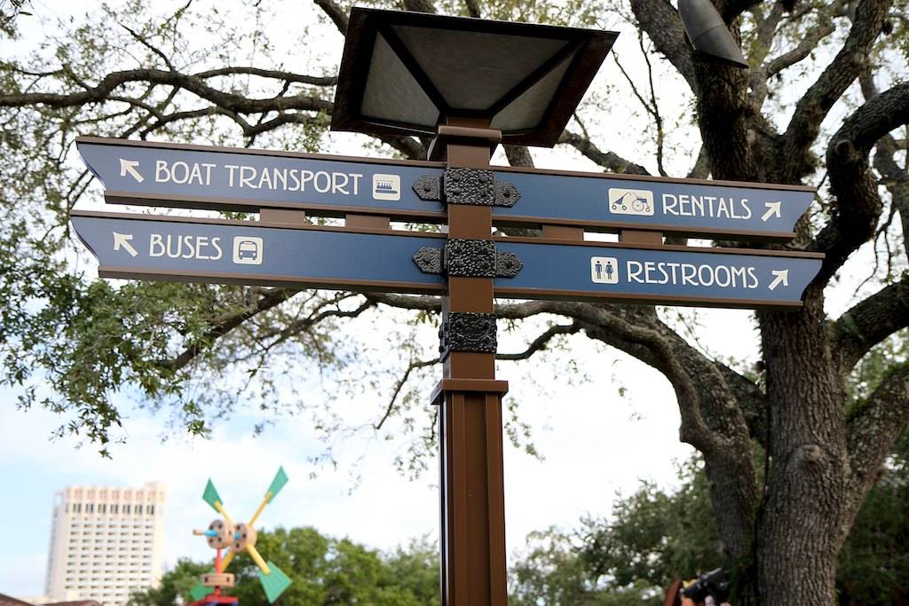 PHOTOS - A look at the new directional signage at the Marketplace