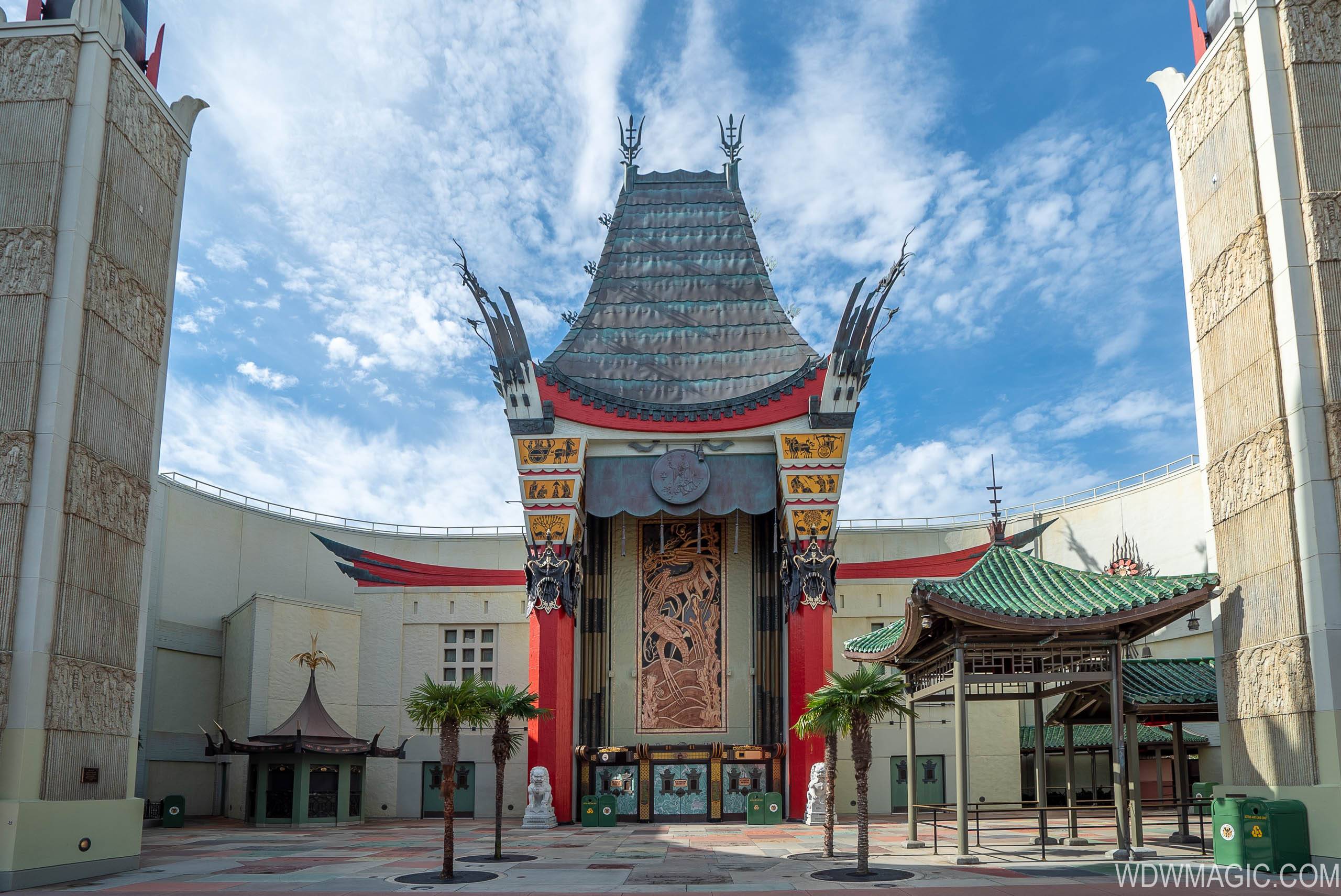 Walls down at the Chinese Theater