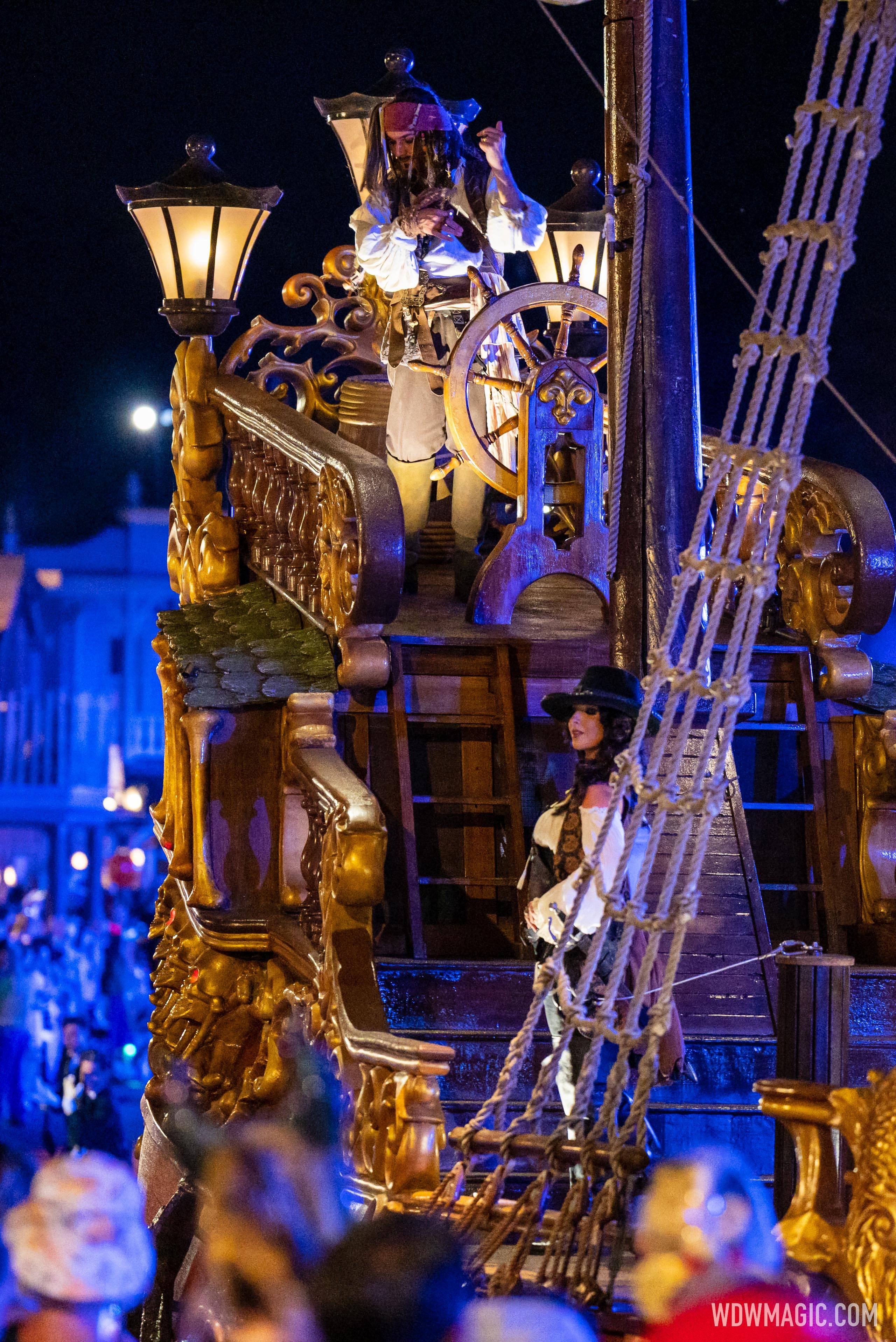 Mickey's Boo-To-You Halloween Parade - Jack Sparrow