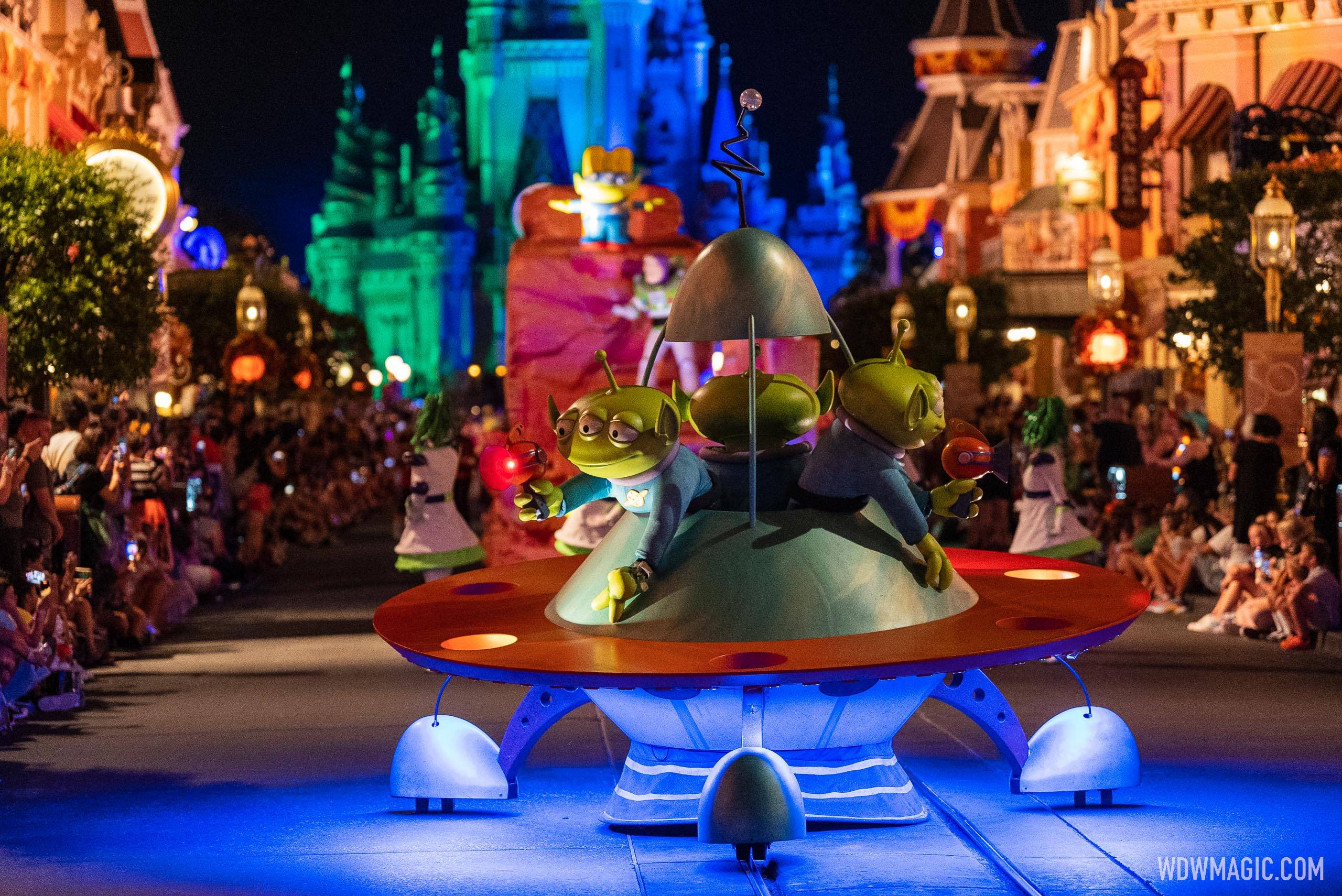 Mickey's Boo-to-You Halloween Parade 2022 - Main Street U.S.A.