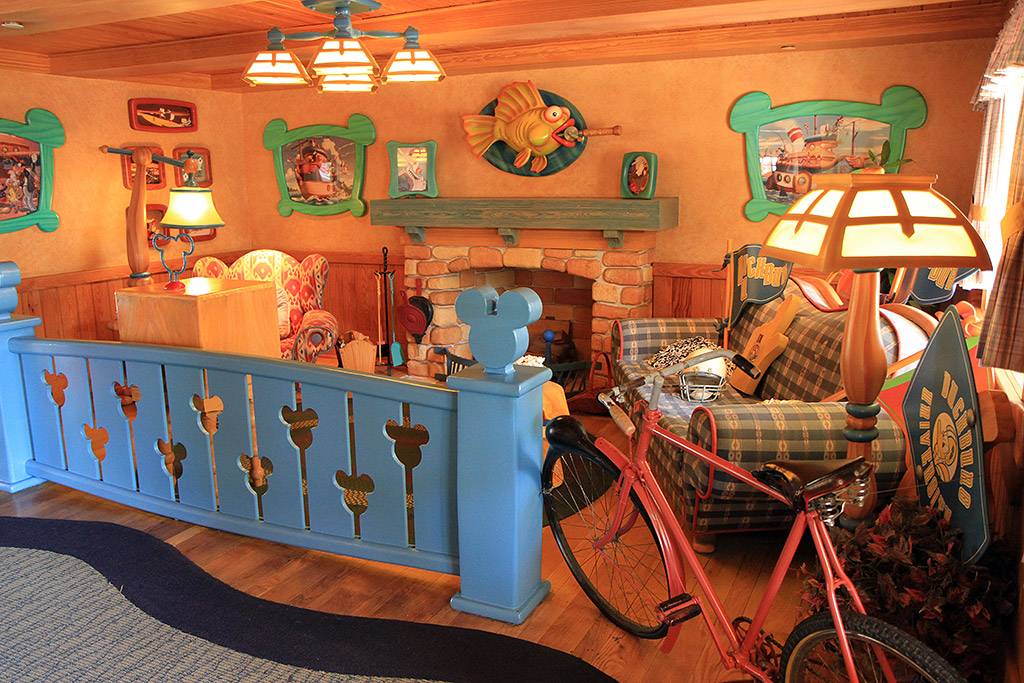 Mickey's Country House - Interior
