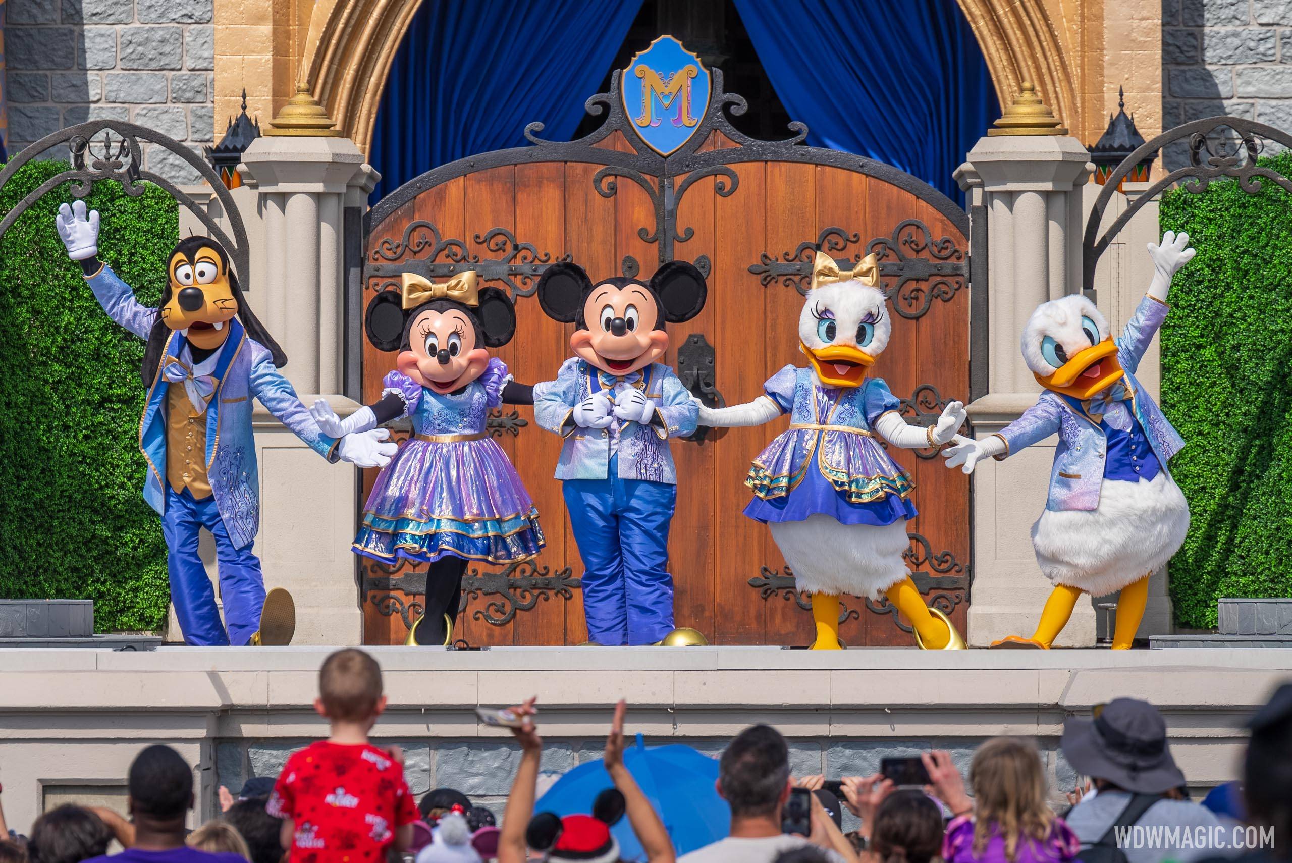 Mickey's Magical Friendship Faire opening show