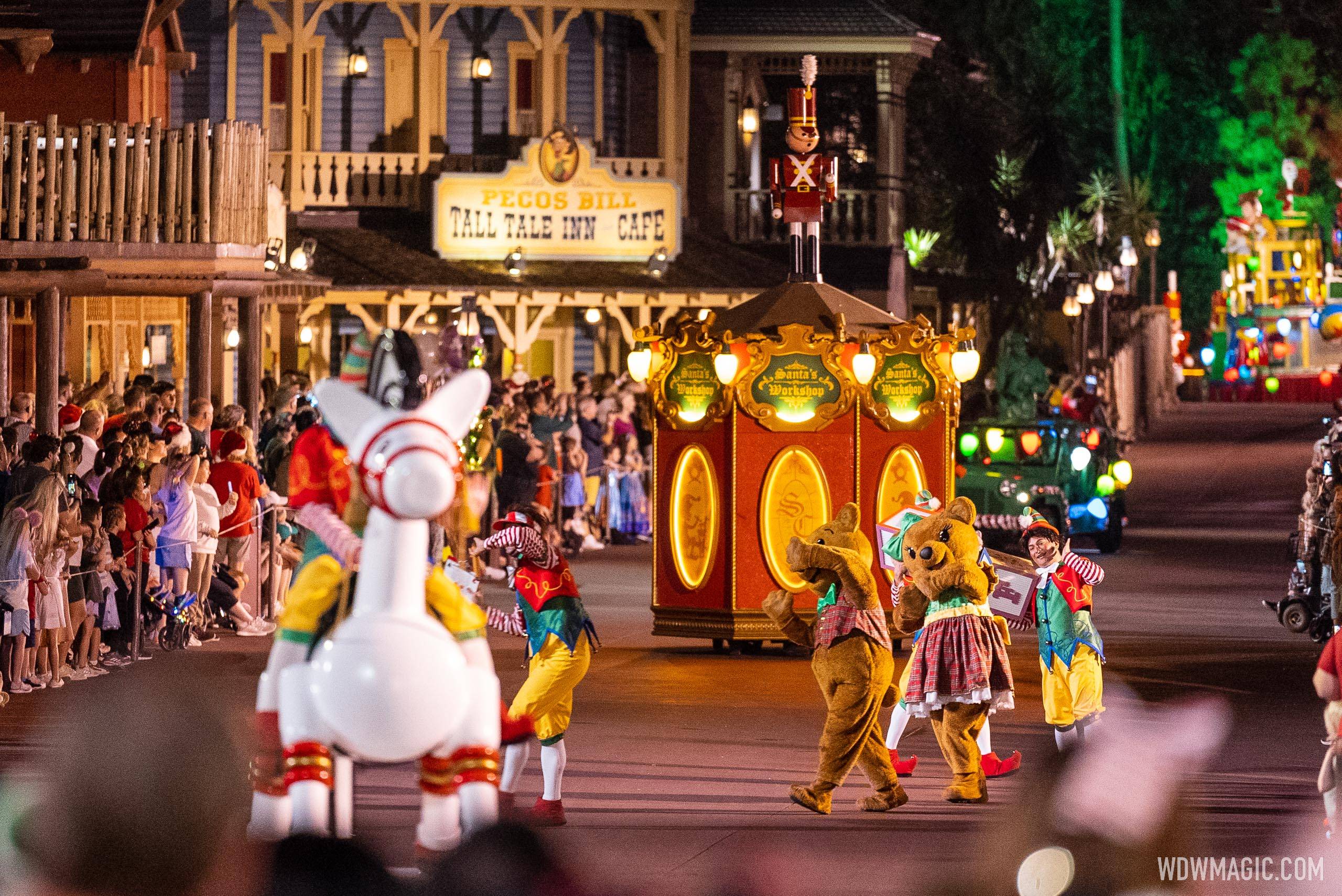 Mickey's Once Upon a Christmastime Parade 2022 - Frontierland