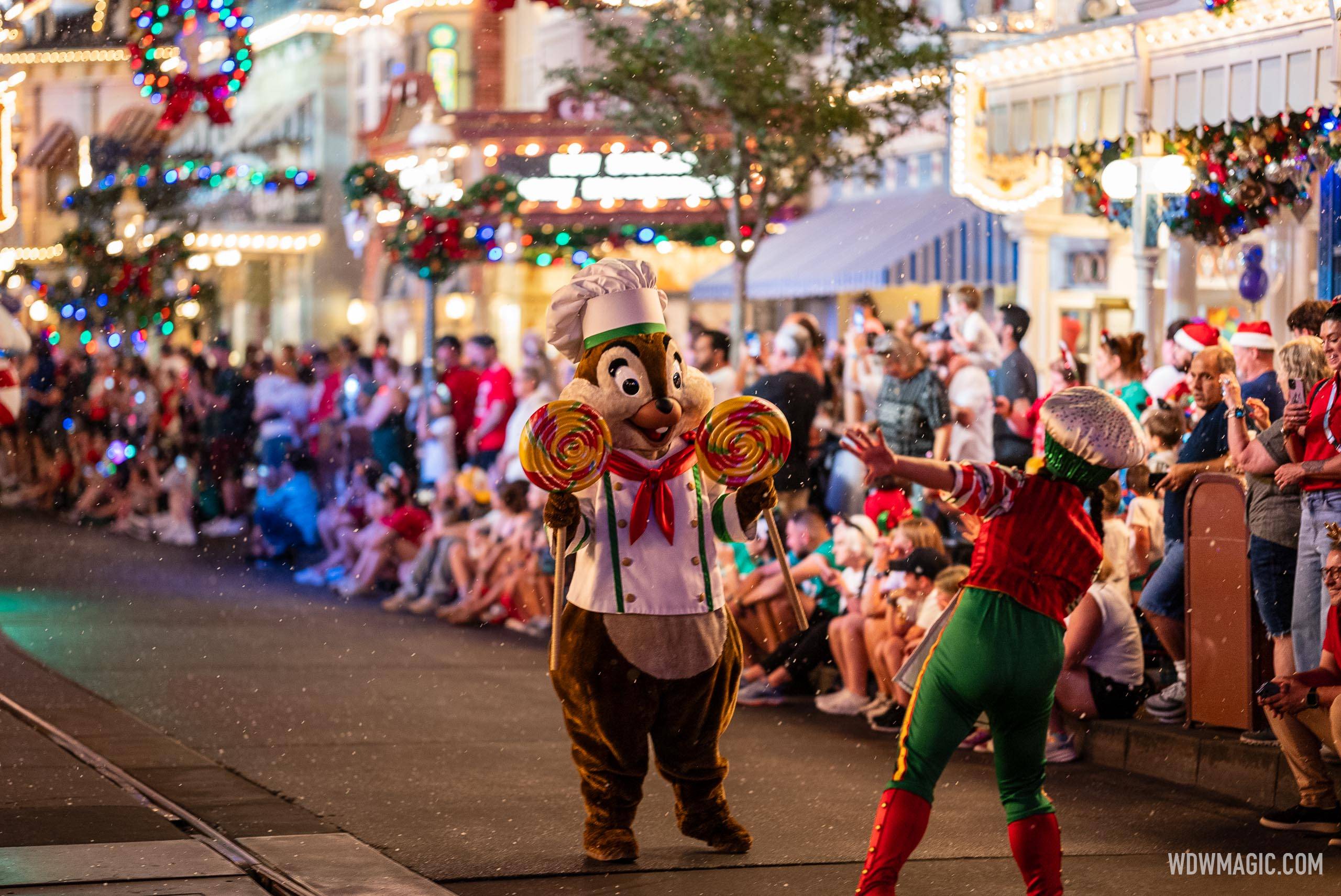 Mickey's Once Upon a Christmastime Parade 2024 - Main Street U.S.A.