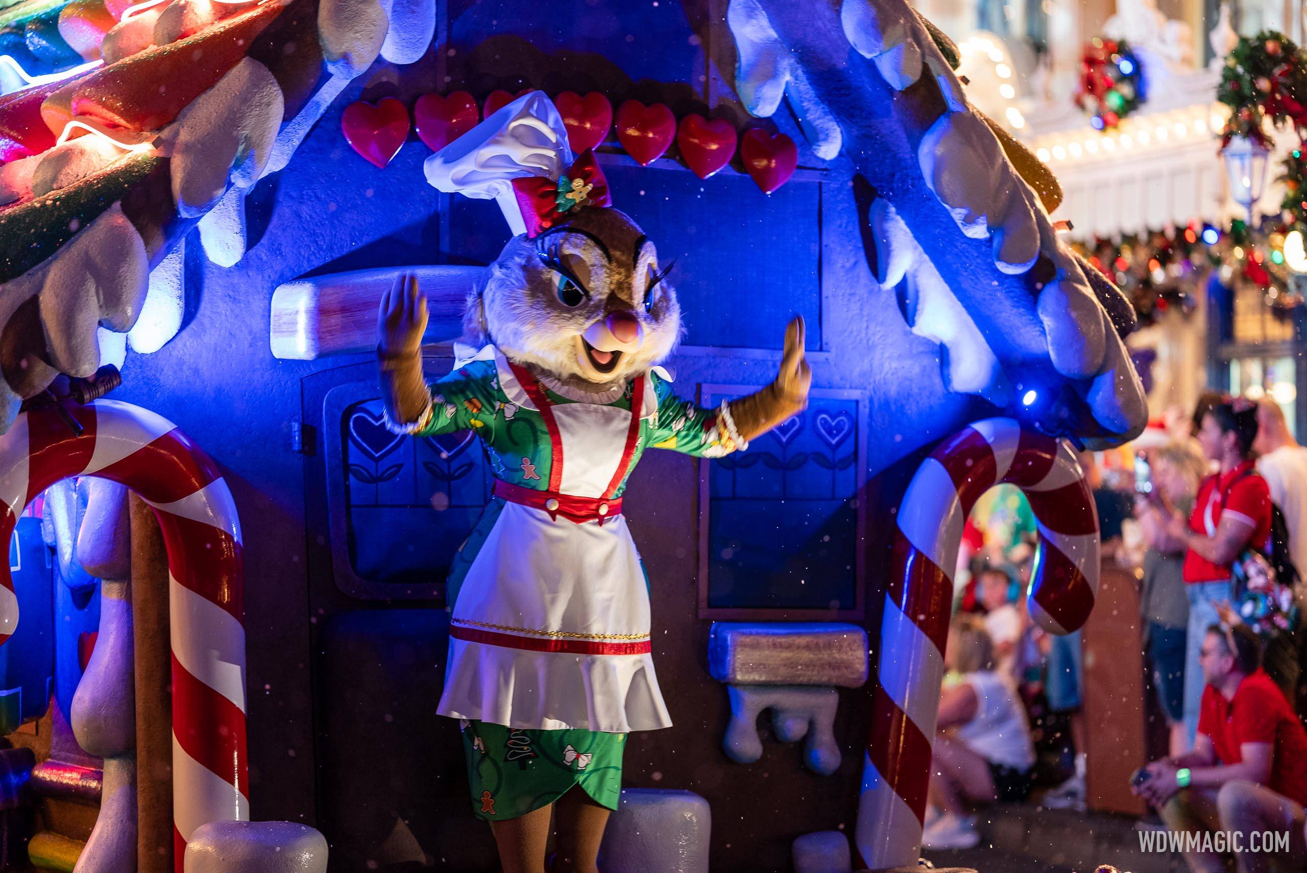 Mickey's Once Upon a Christmastime Parade 2024 - Main Street U.S.A.