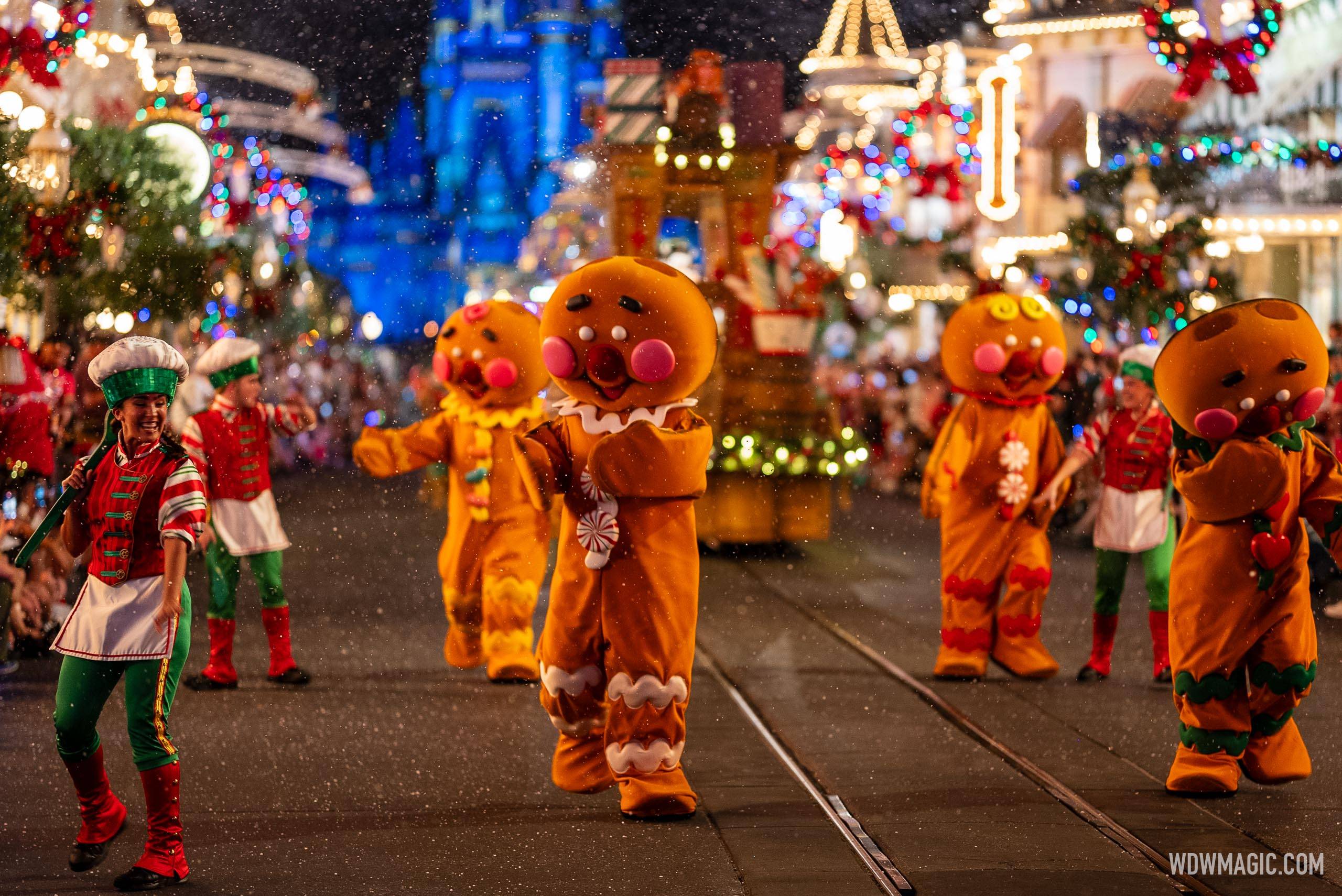 Mickey's Once Upon a Christmastime Parade 2024 - Main Street U.S.A.